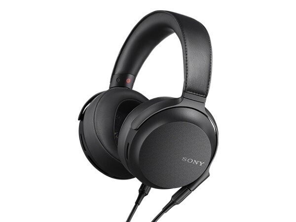 フラッグシップウォークマン「NW-WM1ZM2/WM1AM2」のために買っ フラッグシップウォークマン「NW-WM1ZM2/WM1AM2」のために買っ