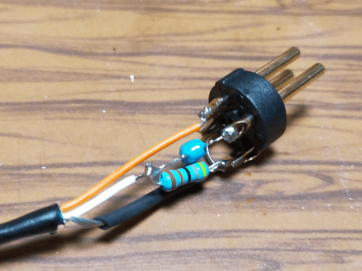 ファンタム電源で駆動するダミー耳付バイノーラルマイクを作ろう