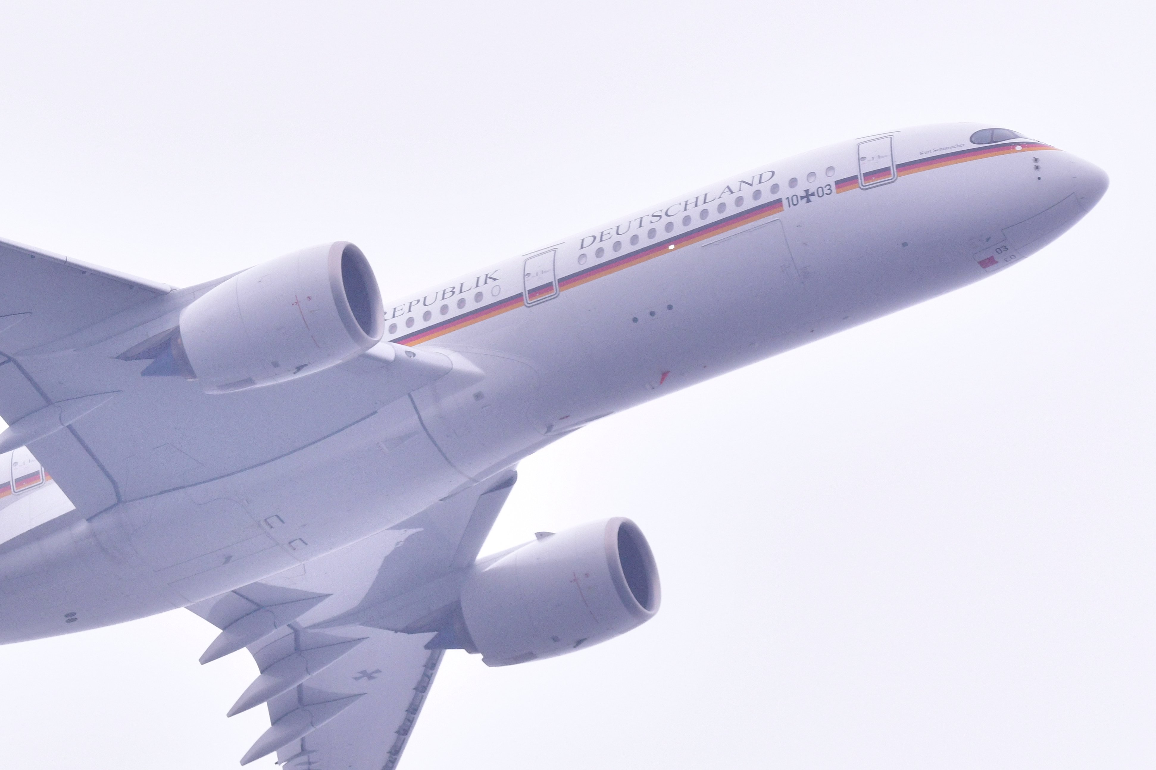 羽田空港を離陸するドイツ政府専用機A350｜ユキカゼ（深水千翔）