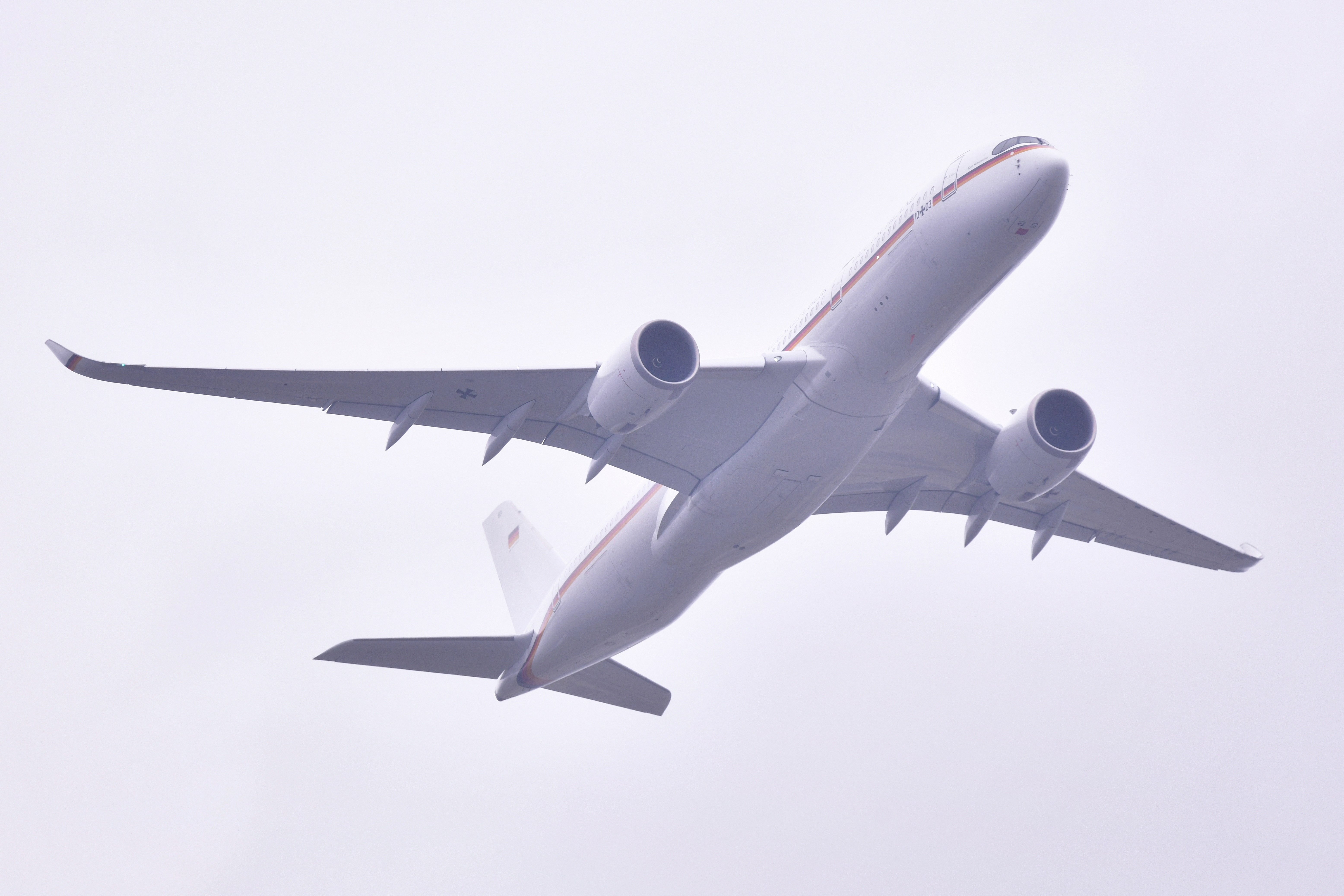 羽田空港を離陸するドイツ政府専用機A350｜ユキカゼ（深水千翔）