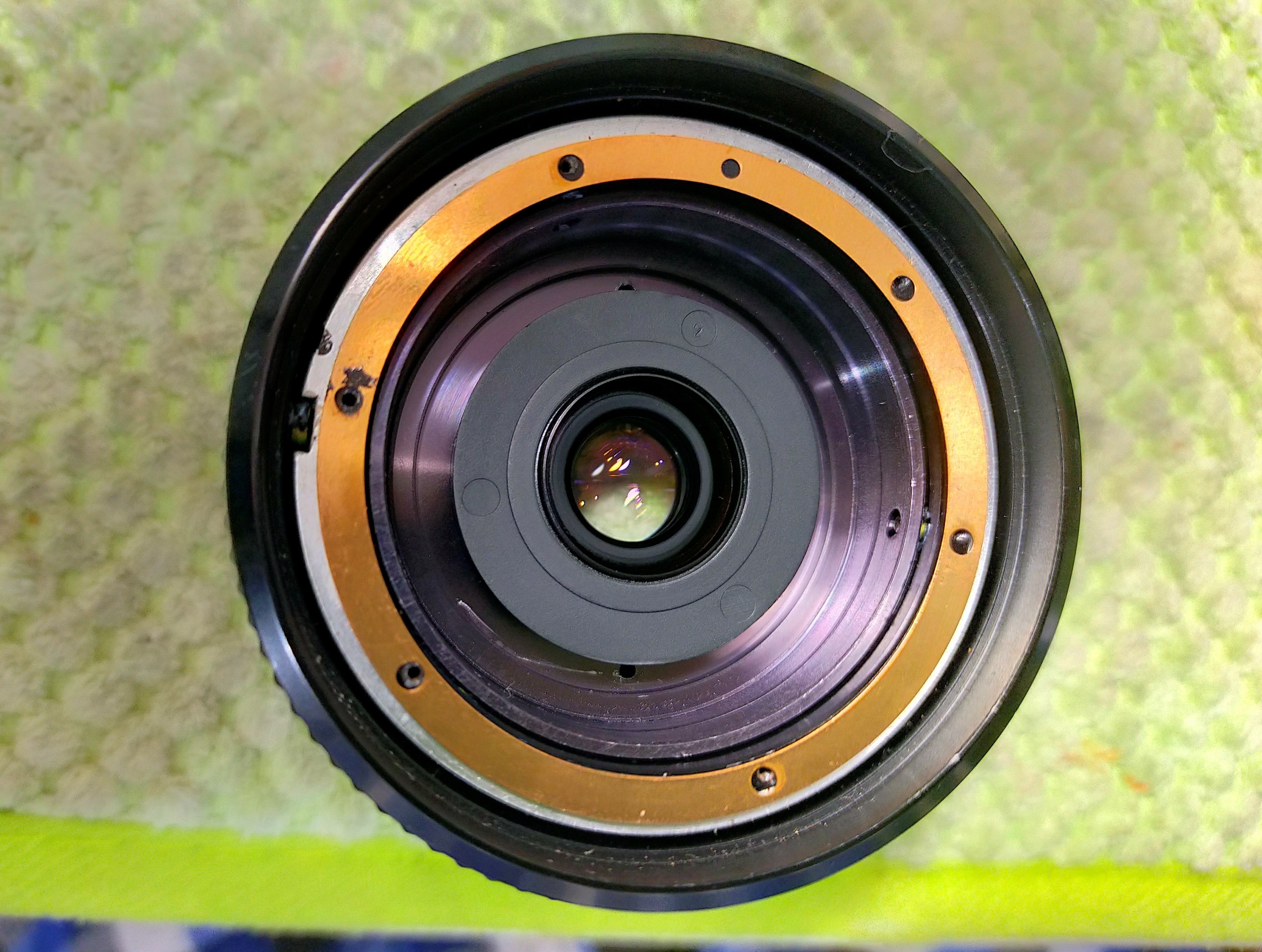 Canon FD 24mm f/2.8 レンズ 純正フード／前後キャップは希少！ Canon New FD 24mm F/2.8の分解｜フィルムカメラ修理のアクアカメラ