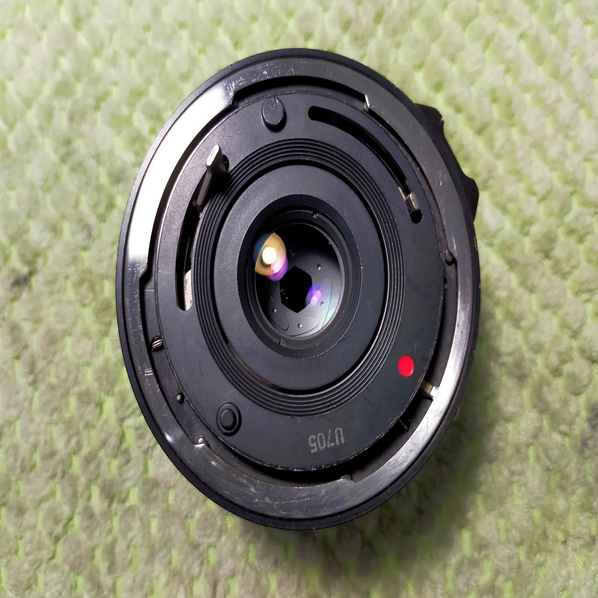 Canon New FD 24mm F/2.8の分解｜フィルムカメラ修理のアクアカメラ