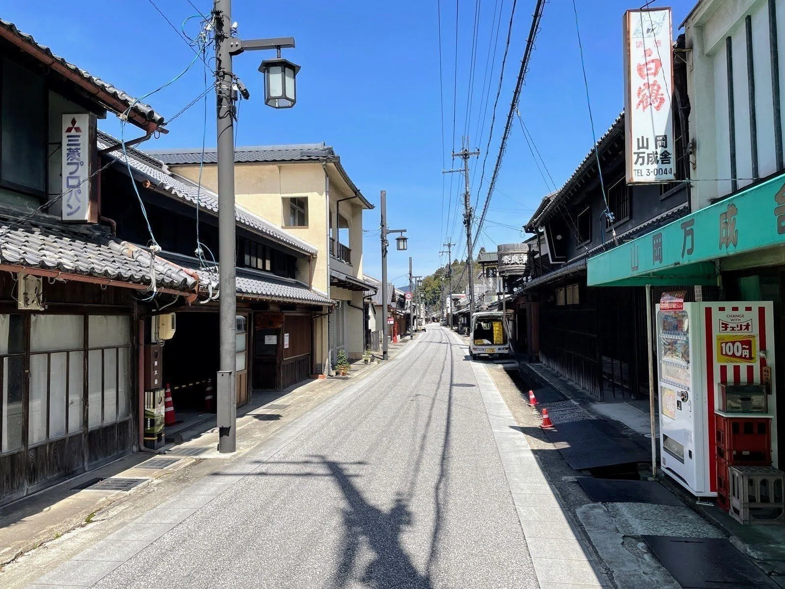 宇陀松山の街歩き｜美術館とお寺と猫