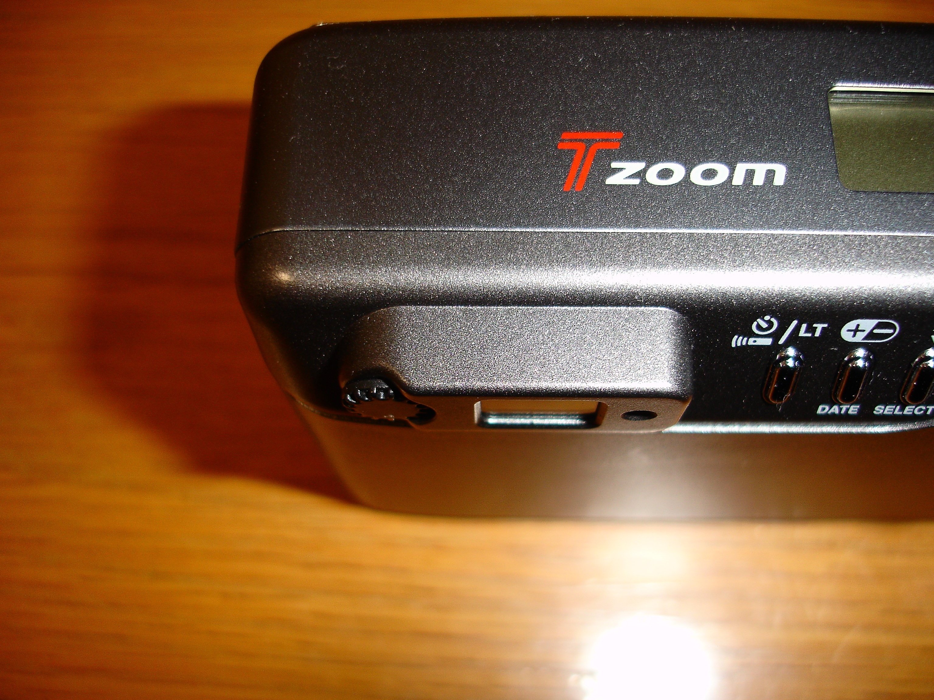 悲哀の名(迷)機 京セラ T zoom|ノナ・ピーク 悲哀の名(迷)機 京セラ T zoom|ノナ・ピーク