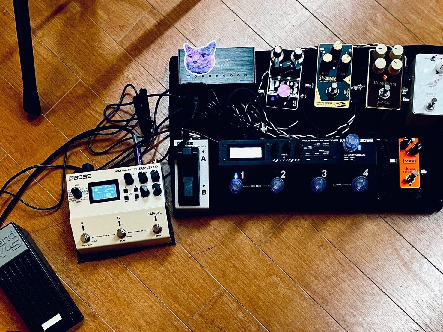 エフェクターボード_2022_2|tomohi/ギタリスト エフェクターボード_2022_2|tomohi/ギタリスト