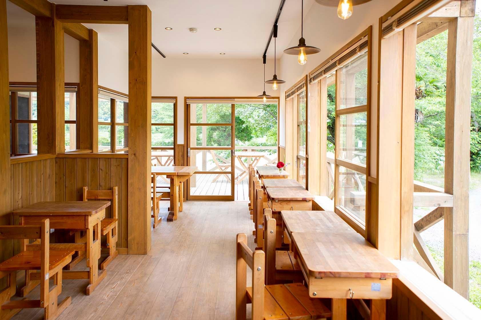 有機農業の里と廃校のカフェレストラン・分校カフェ「mozart－モザート