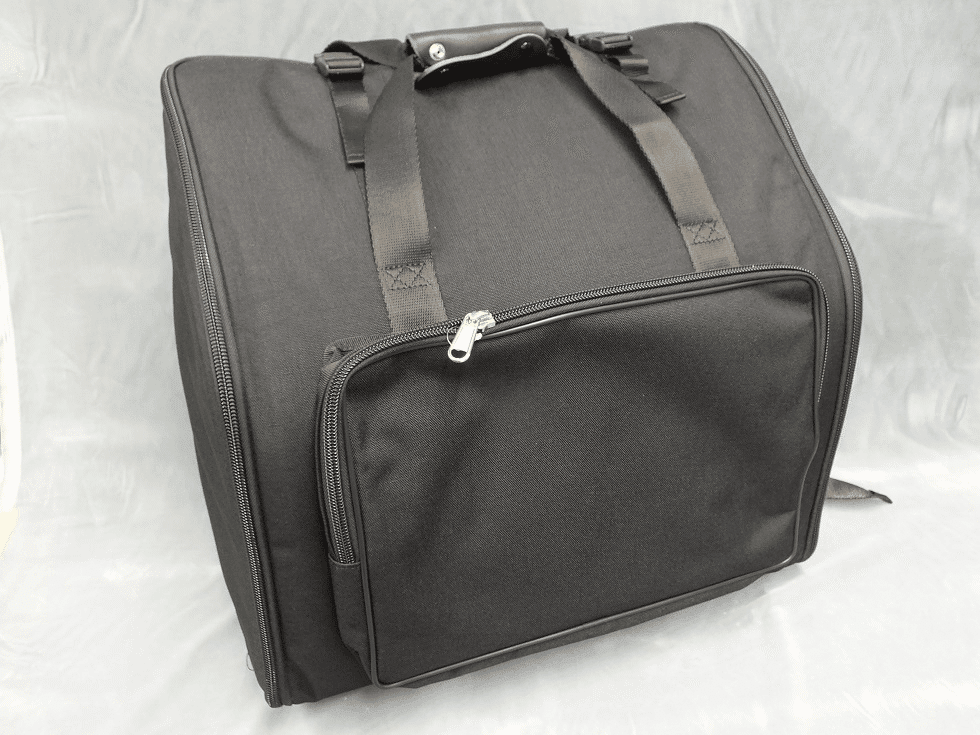 ケースのはなし① 一般的なケースの種類｜アコーディオン横丁