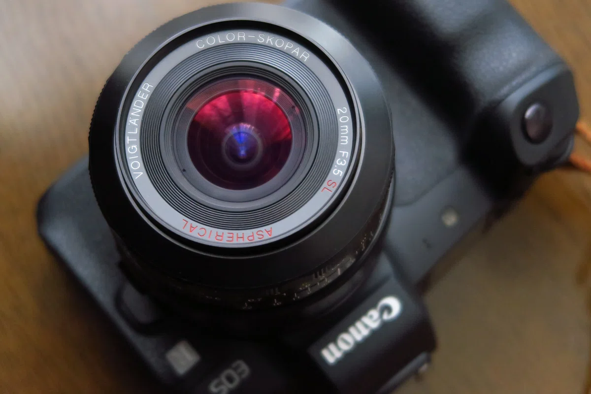 Voigtländer COLOR-SKOPAR 20mm F3.5 SL II N ASPHERICAL導入｜teru