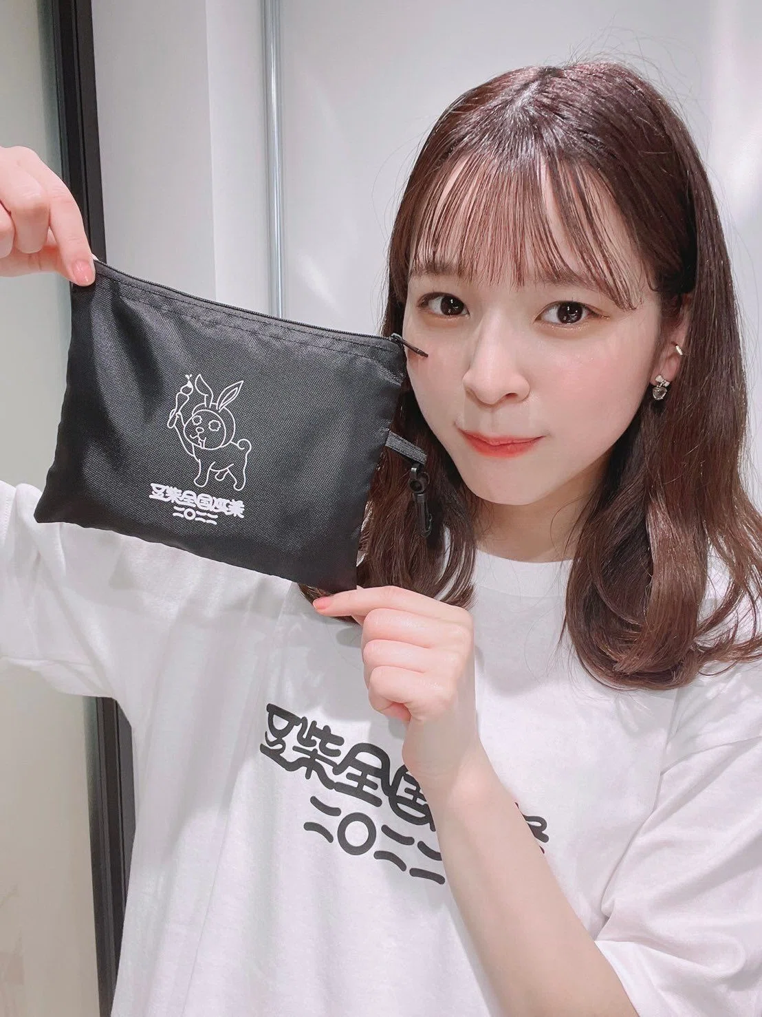 【処分前受注生産品レア！】豆柴の大群 アイカ・ザ・スパイ Tシャツ L 62 大好きな推しメン「アイカ・ザ・スパイ」との思い出を惚気話のよう