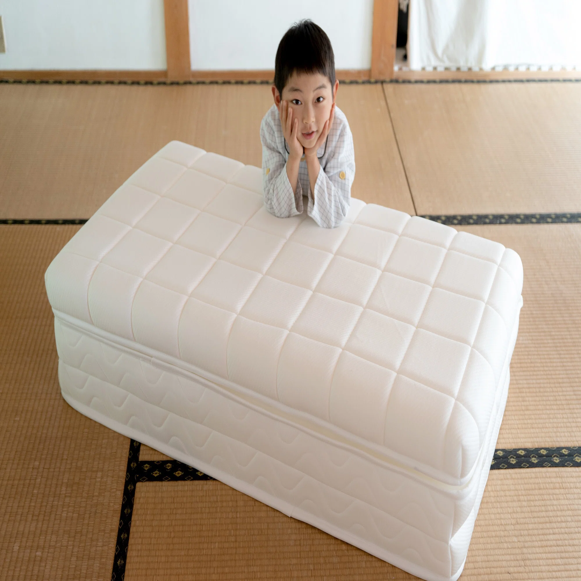 台湾デザイン！眠豆腐｜眠りをしっかり支えてくれる折り畳みマットレス 