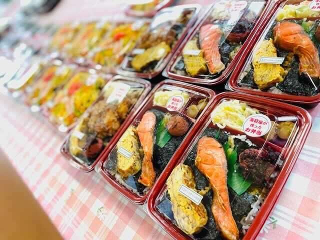 のり屋手掛ける〝のり弁当〟｜㈱津田海苔本舗（石巻市渡波字栄田