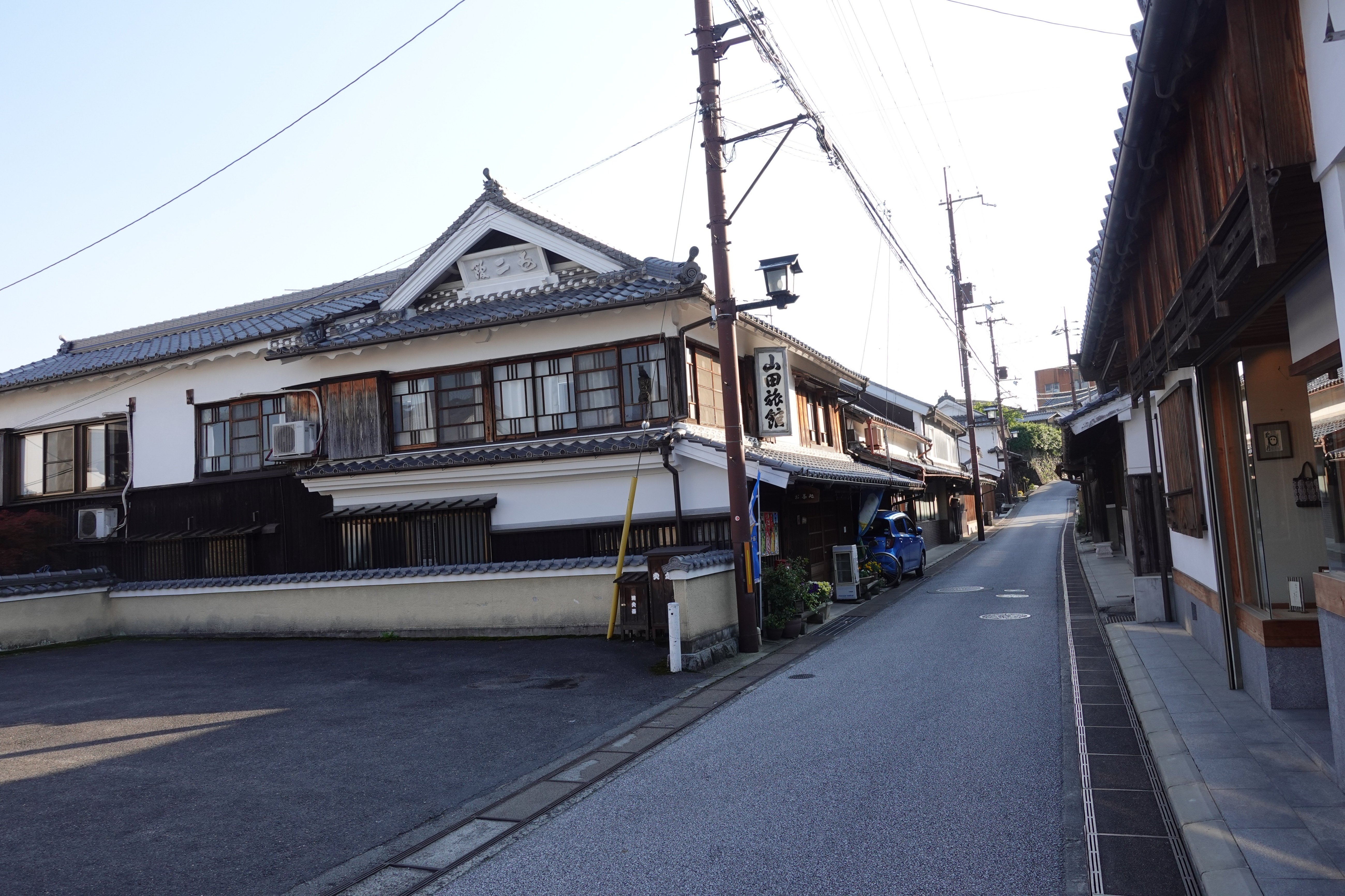 五條の 古き街並み 時代旅 午後の新町 皐月の散歩（午後に歩いた