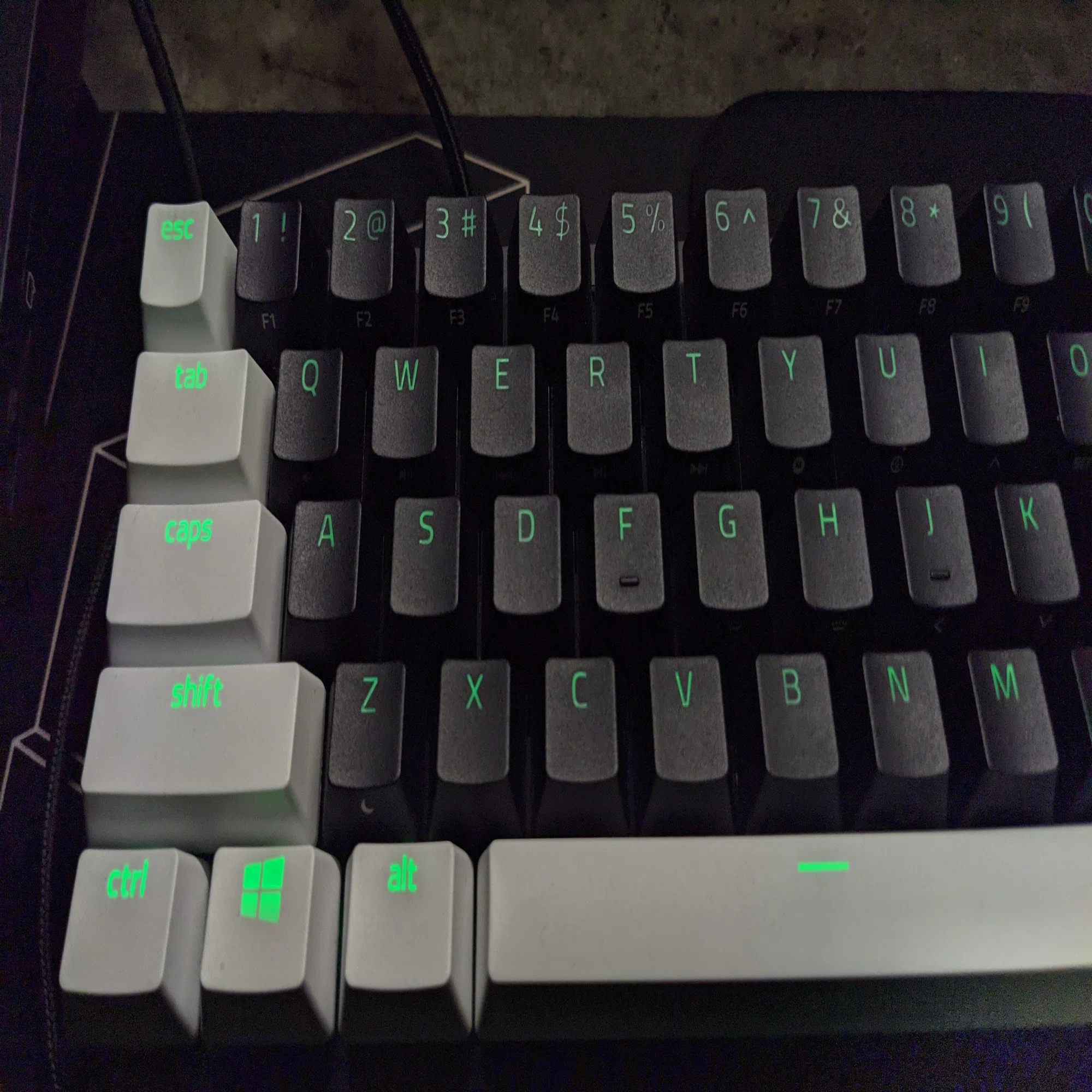 RazerのHuntsman Miniの日本語配列、US配列を手に入れたので比べてみた 