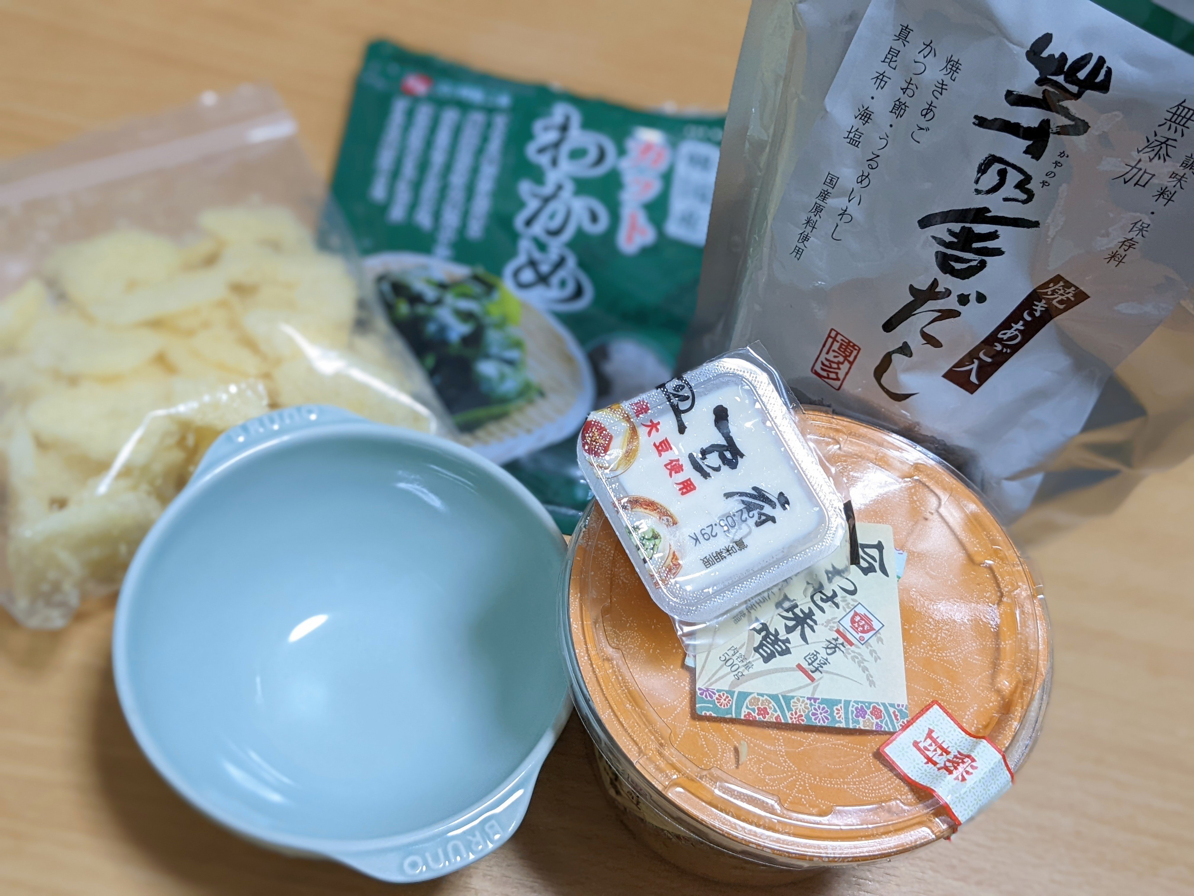 3分で超時短のお味噌汁｜Sakana／豆腐メンタル／発酵食