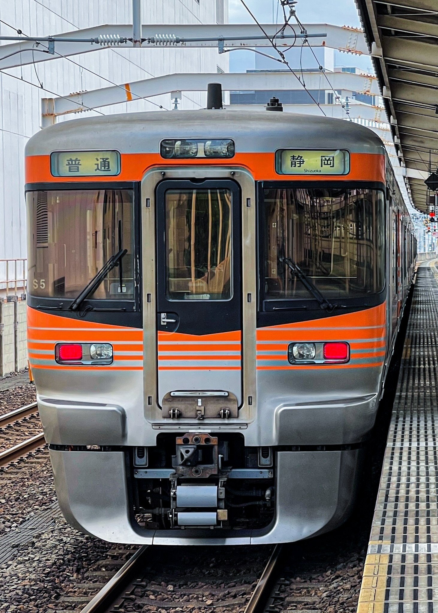 鉄道模型 313系 8000番台 セントラルライナー塗装 鉄道模型 313系 8000番台 セントラルライナー塗装 - メルカリ