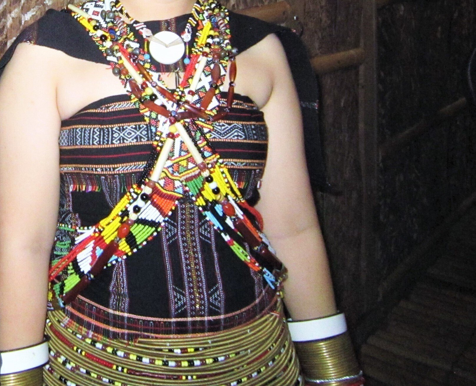 人類学から先住民の民芸品店オープンへ｜ラヤンラヤン『私の見た