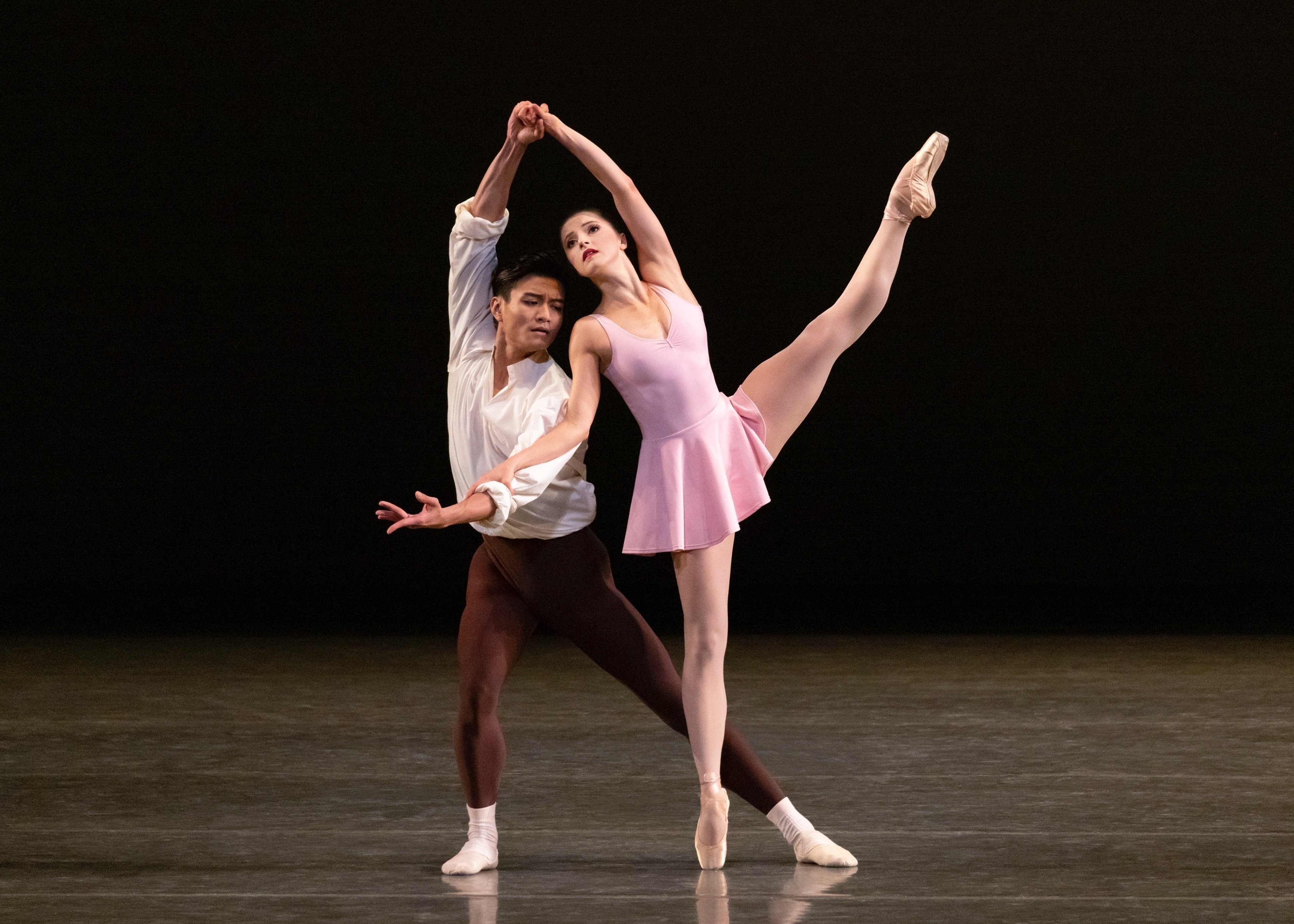 バレエ a-chan 県のたより1月号2面・3面-1 - 神奈川県ホームページ