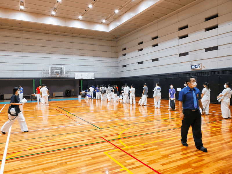 JFKO エディオンアリーナ　空手　地下　計量