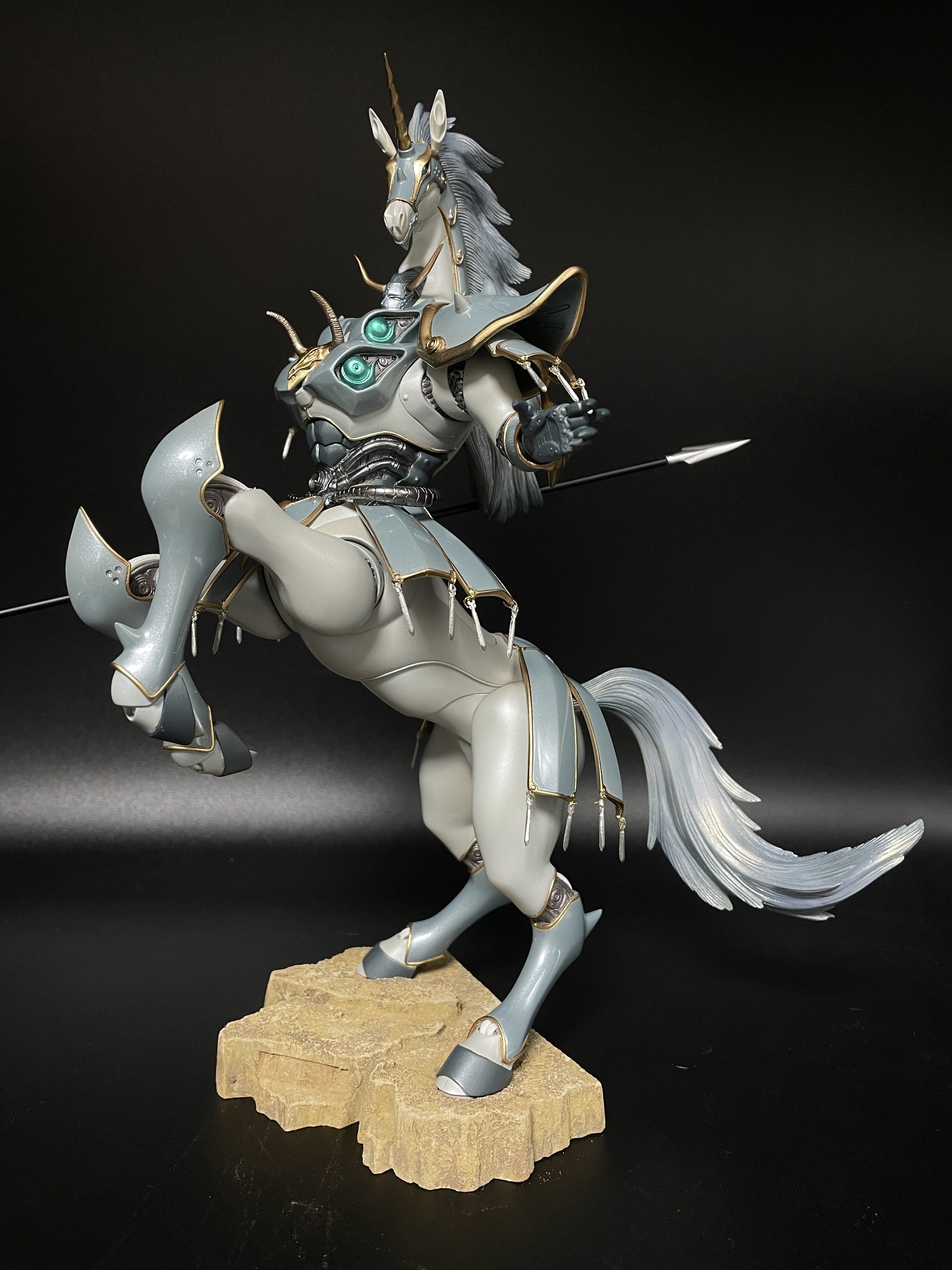 WSC1/100「スレイプニール」完成写真｜May dé Garage（メイドガレージ）