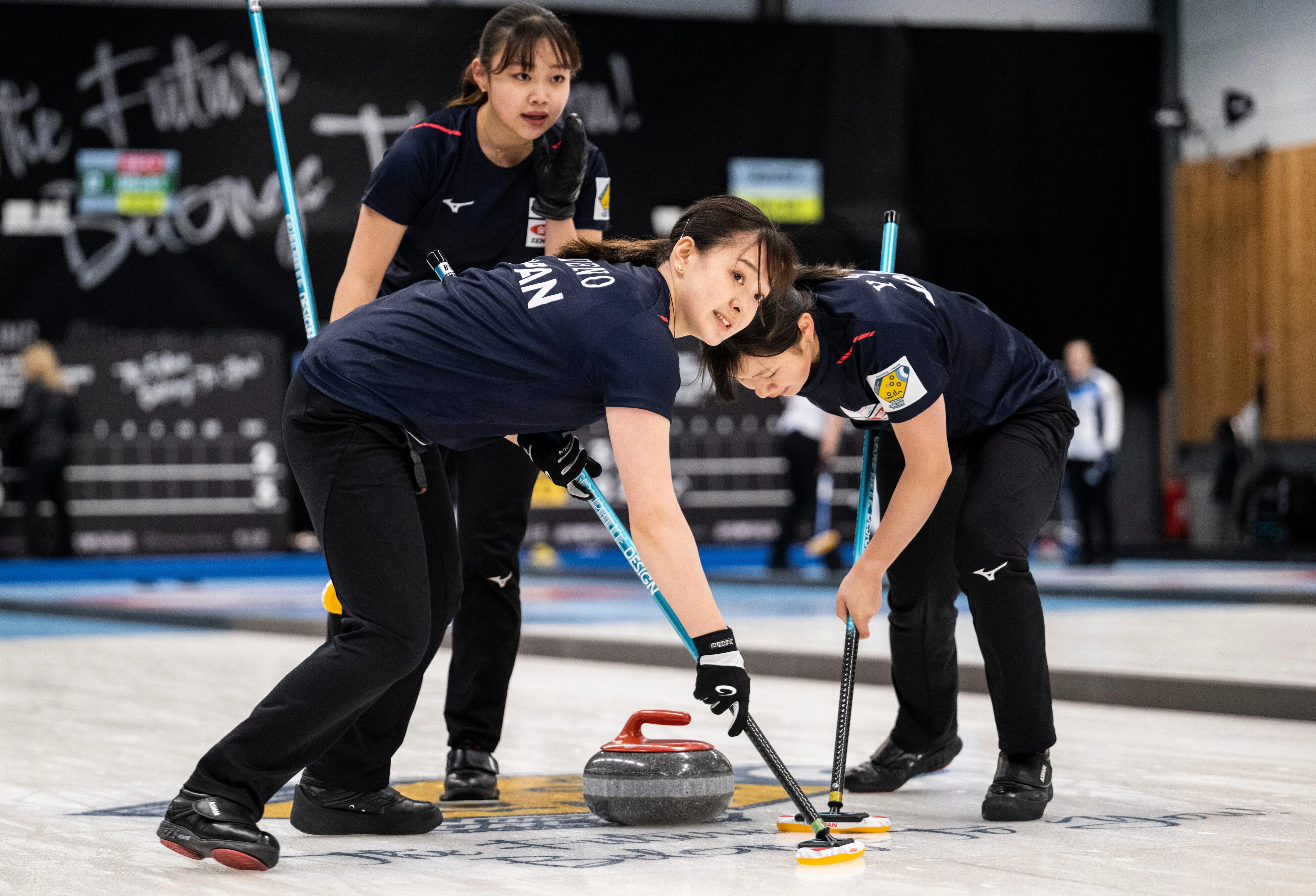 優勝！！世界ジュニアカーリング選手権2022｜日本カーリング協会