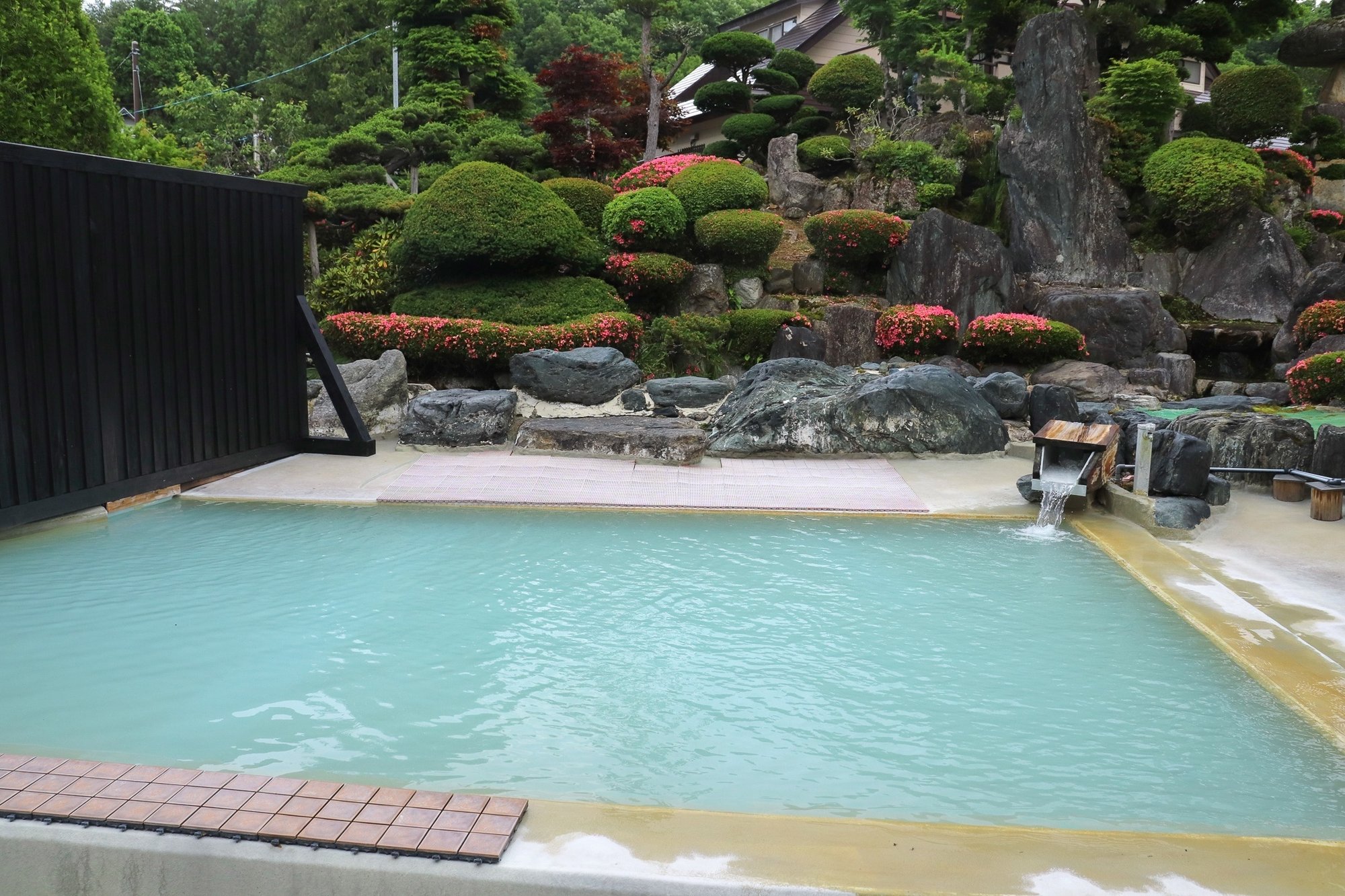 温泉沈没紀行 福島県猪苗代町 中ノ沢温泉花見屋旅館 Anju Note 温泉沈没紀行 福島県猪苗代町 中ノ沢温泉花見屋旅館 Anju Note