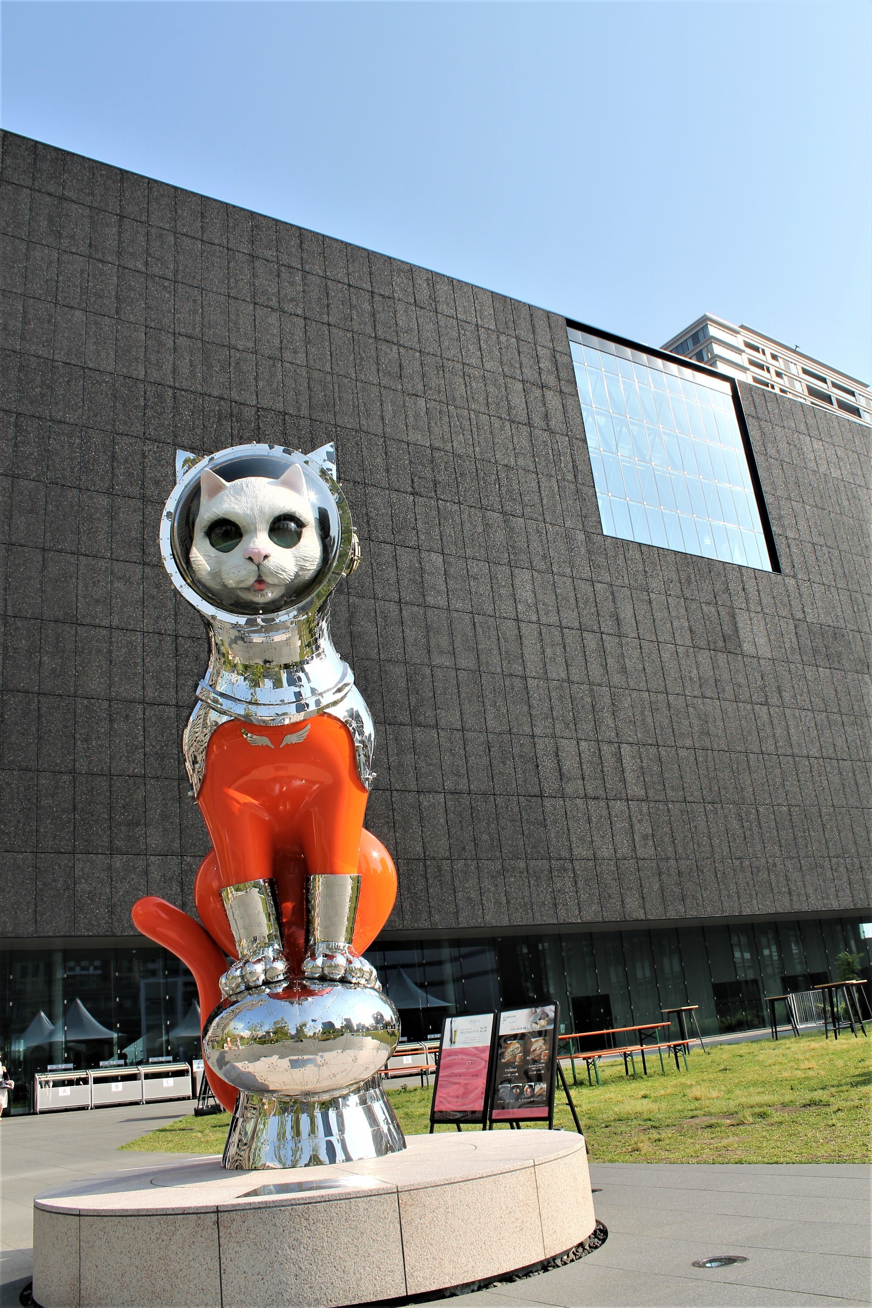 デフォルメ,故に浮かび上がるリアリティ モディリアーニ─愛と創作に