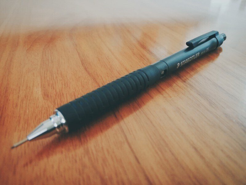 筆箱紹介】LOONLOONは実用性の塊〈前編〉｜結城eC