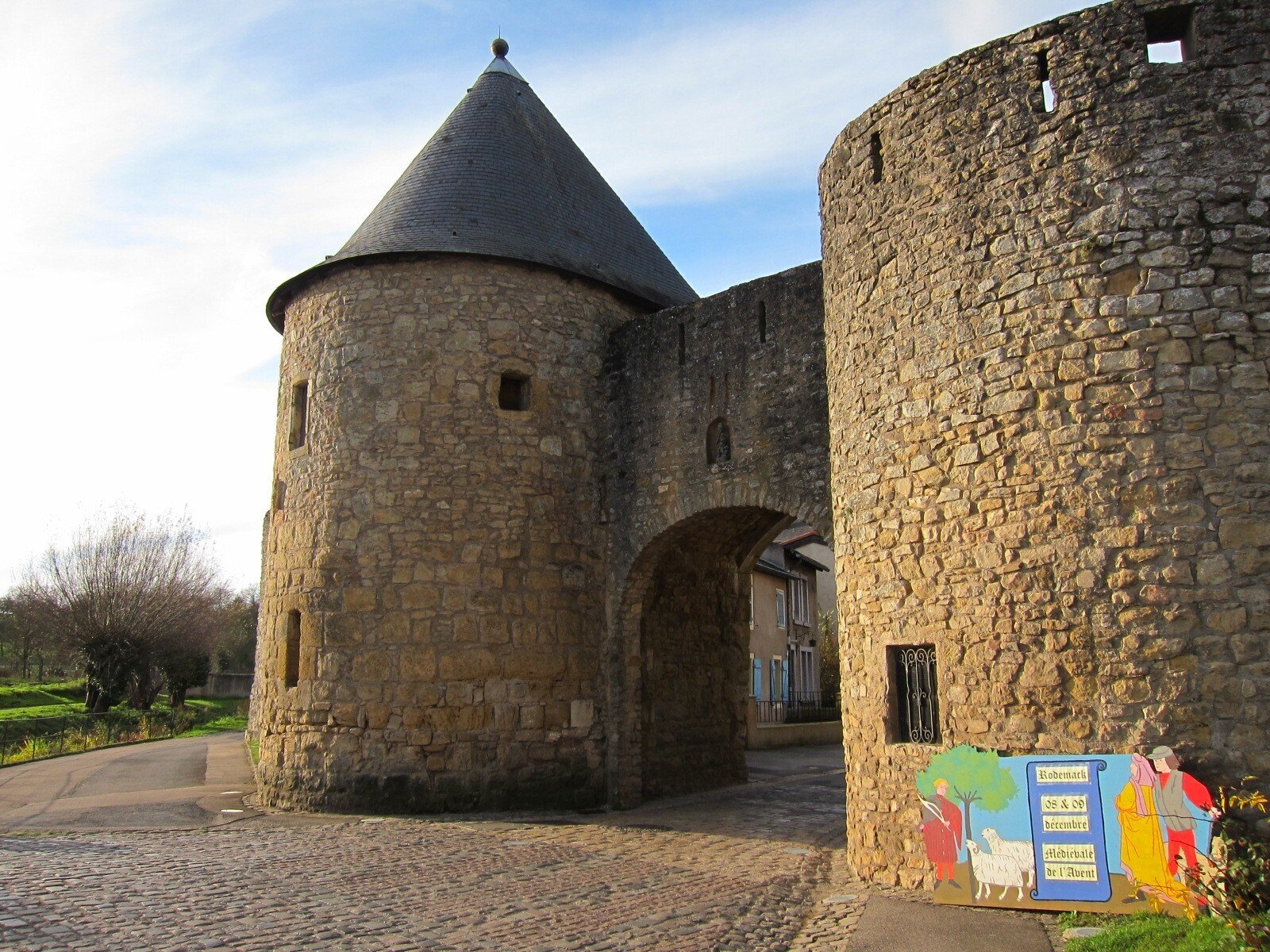 洋書◇フランスの美しい村の写真集 本 風景 景色 建物 フランス100の
