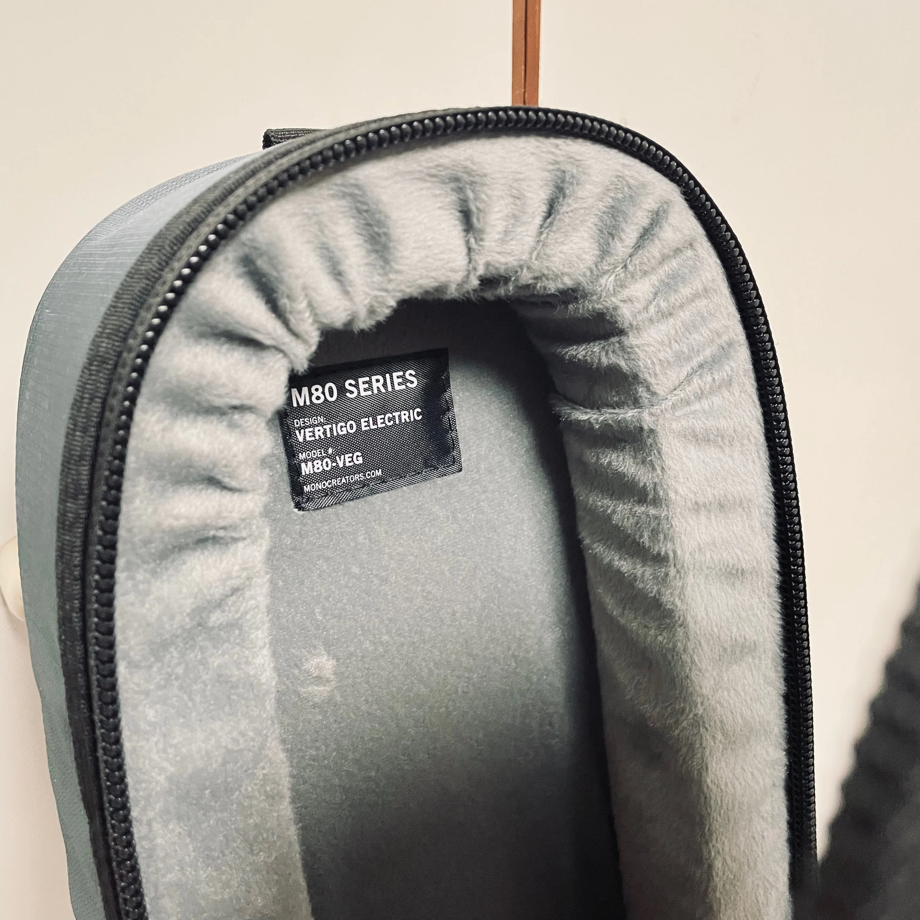 高額のギグバッグって、実際どうよ？【MONO M80 VERTIGO】｜アノニマス