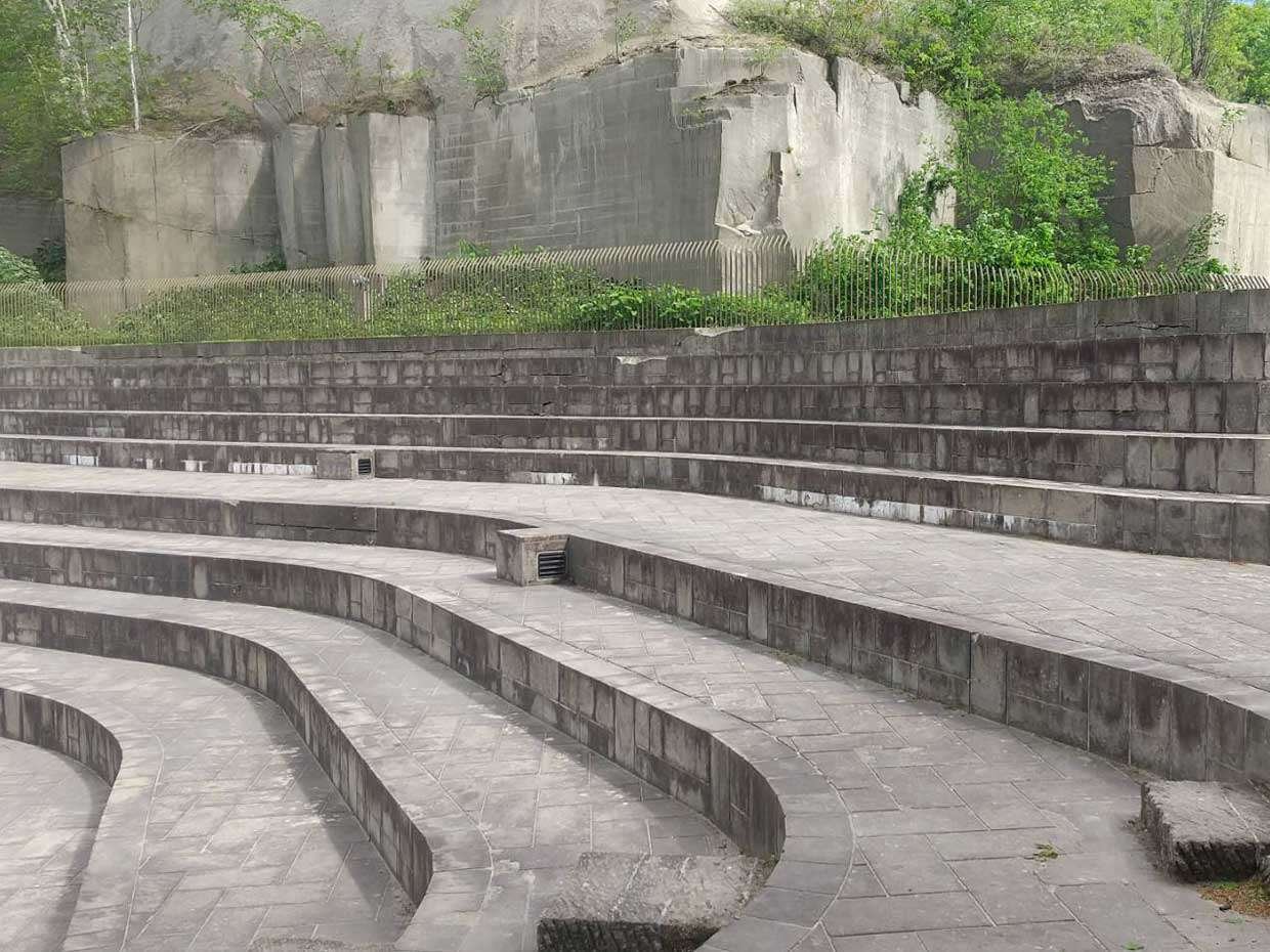 石山緑地 石の広場の階段 北海道札幌市 階段が好き Note 石山緑地 石の広場の階段 北海道札幌市 階段が好き Note