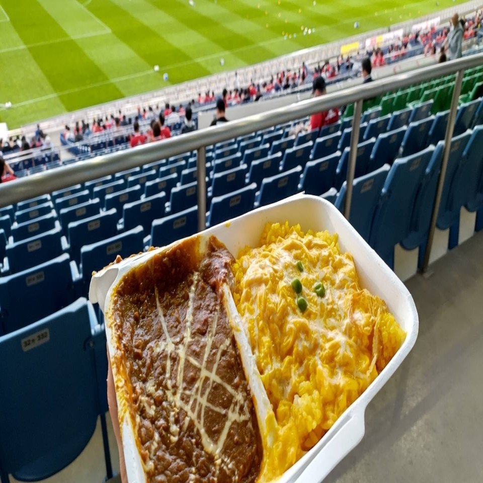 埼スタのグルメを食す 浦和レポvol 12 文化シヤッター株式会社 Note
