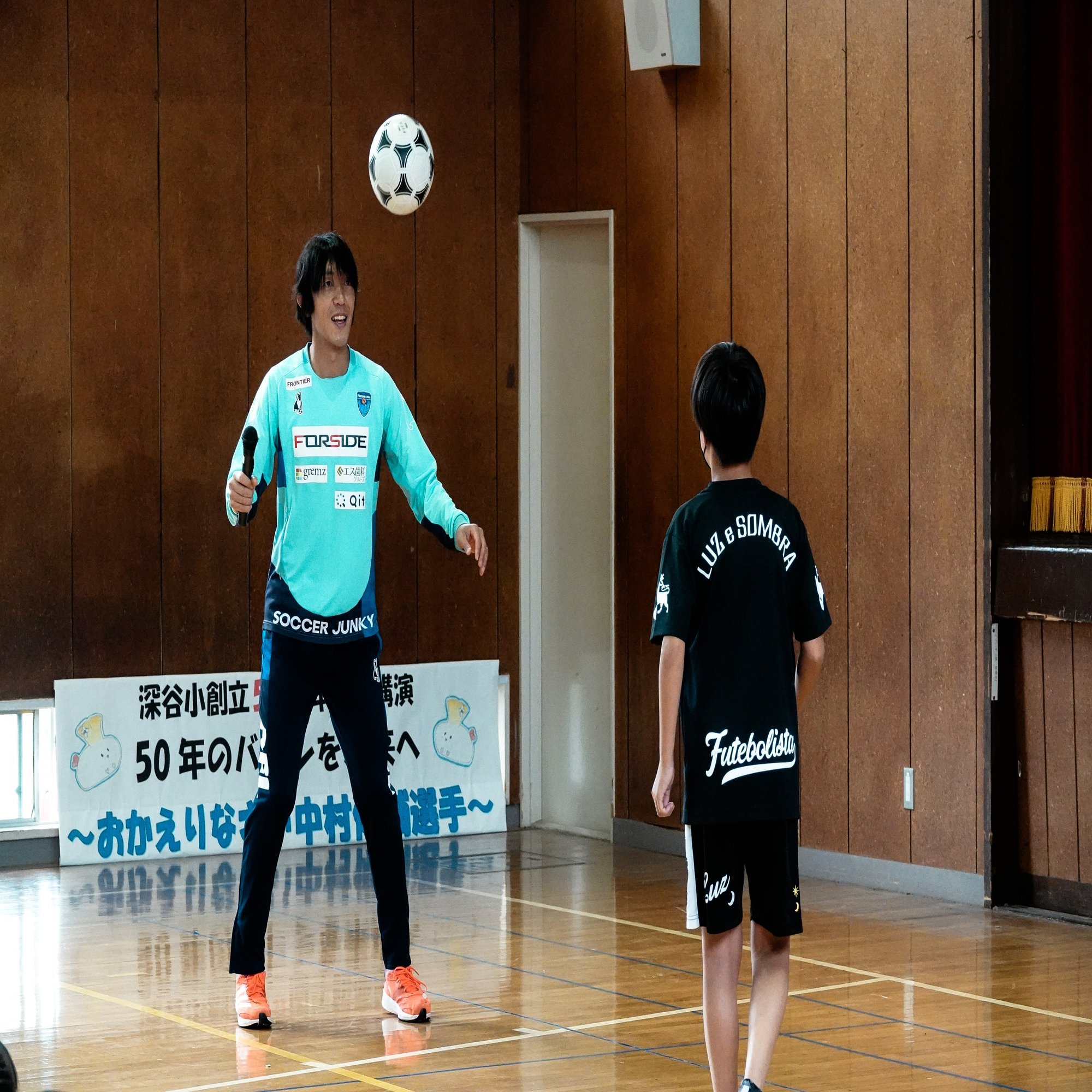 中村 俊輔選手が母校を訪問しました 横浜fc Official Note