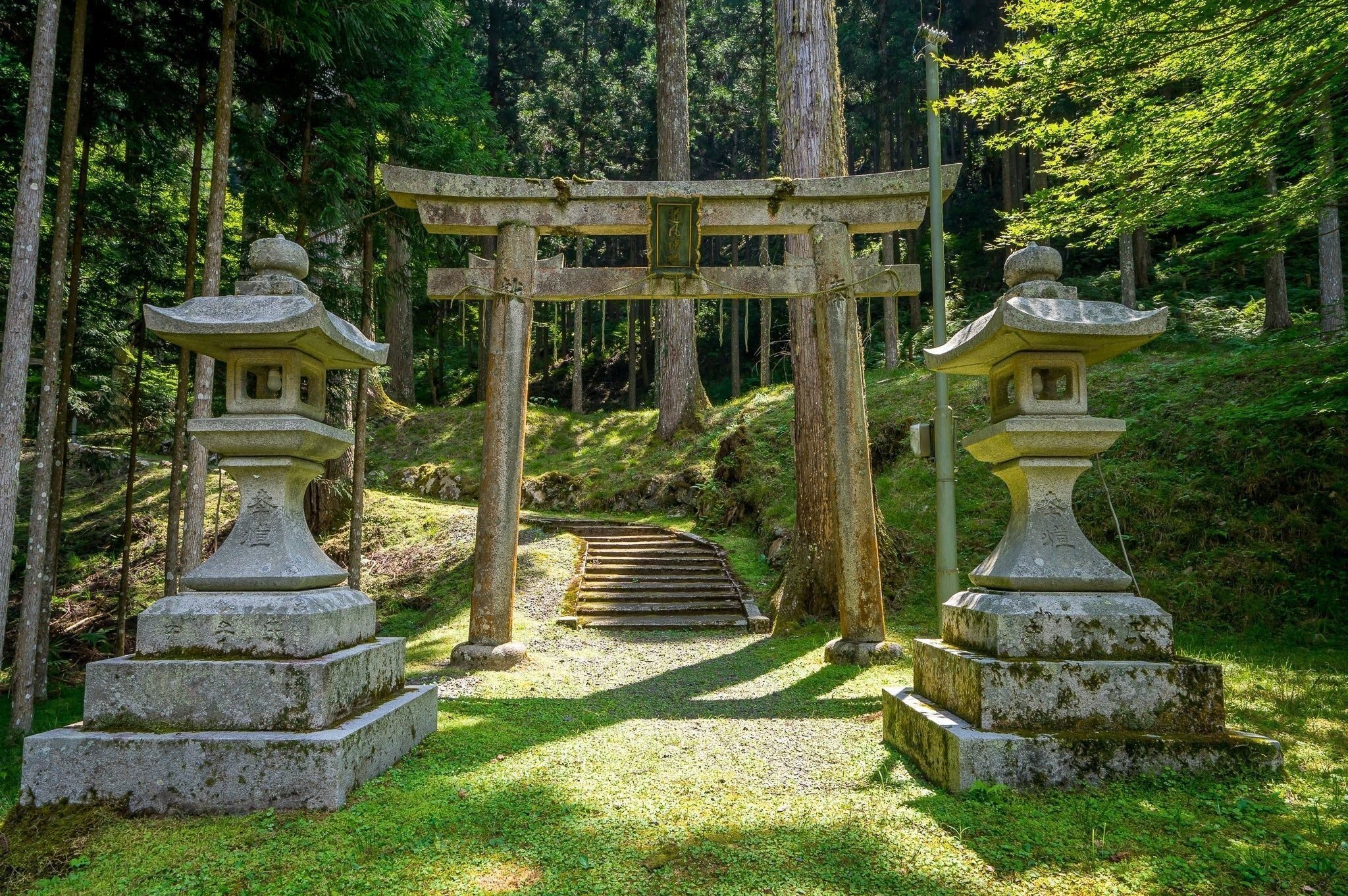 花札の謎の人物？ 「書道の神」小野道風に迫る｜小野照崎神社