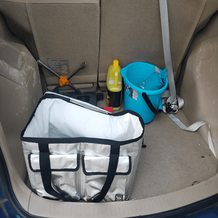 車のトランクに棚を作った件 Diy 自動車 トランク収納 ラグ Note