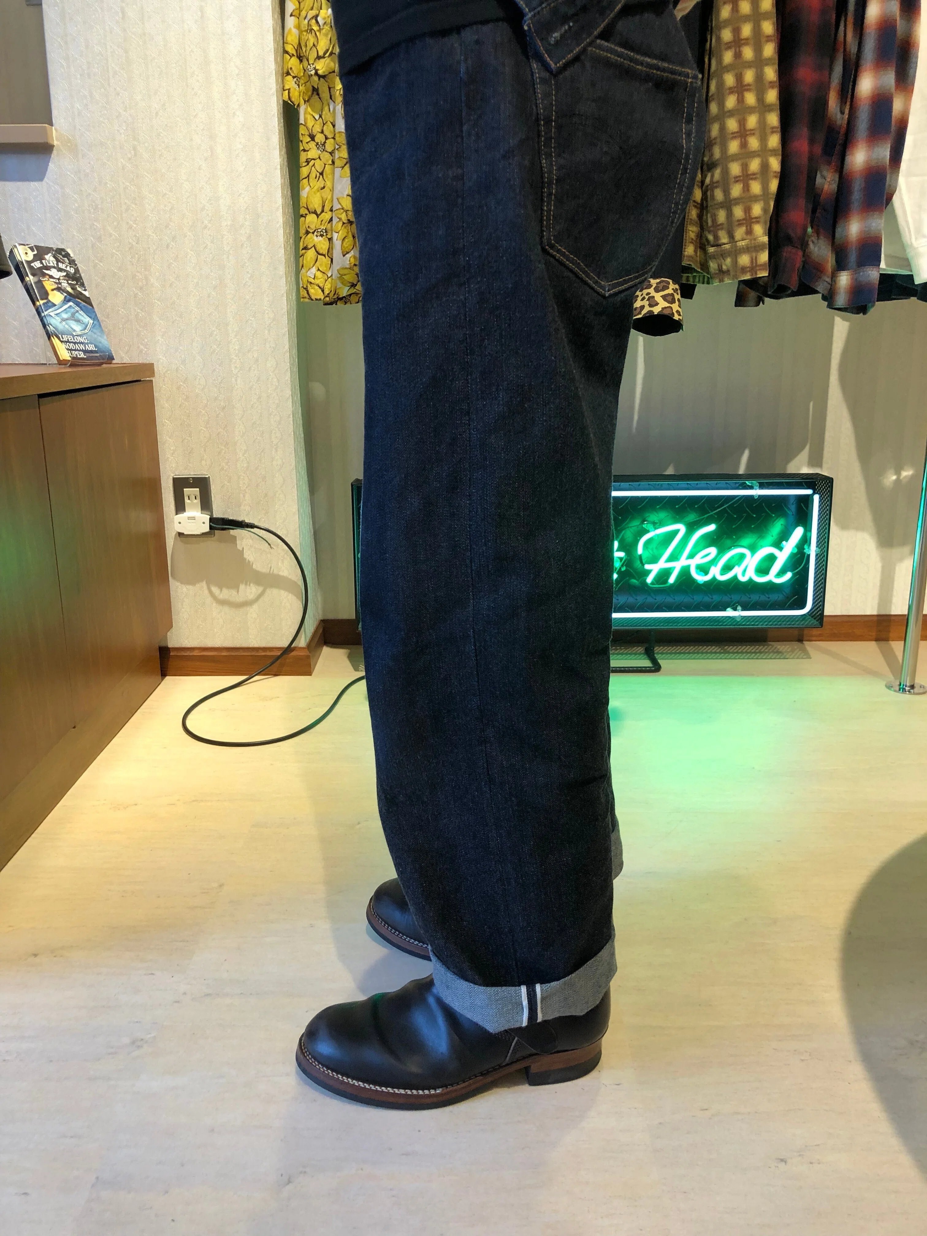 FLAT HEAD 神宮前店】～ワイドストレート ジーンズ D111～｜THE FLAT HEAD