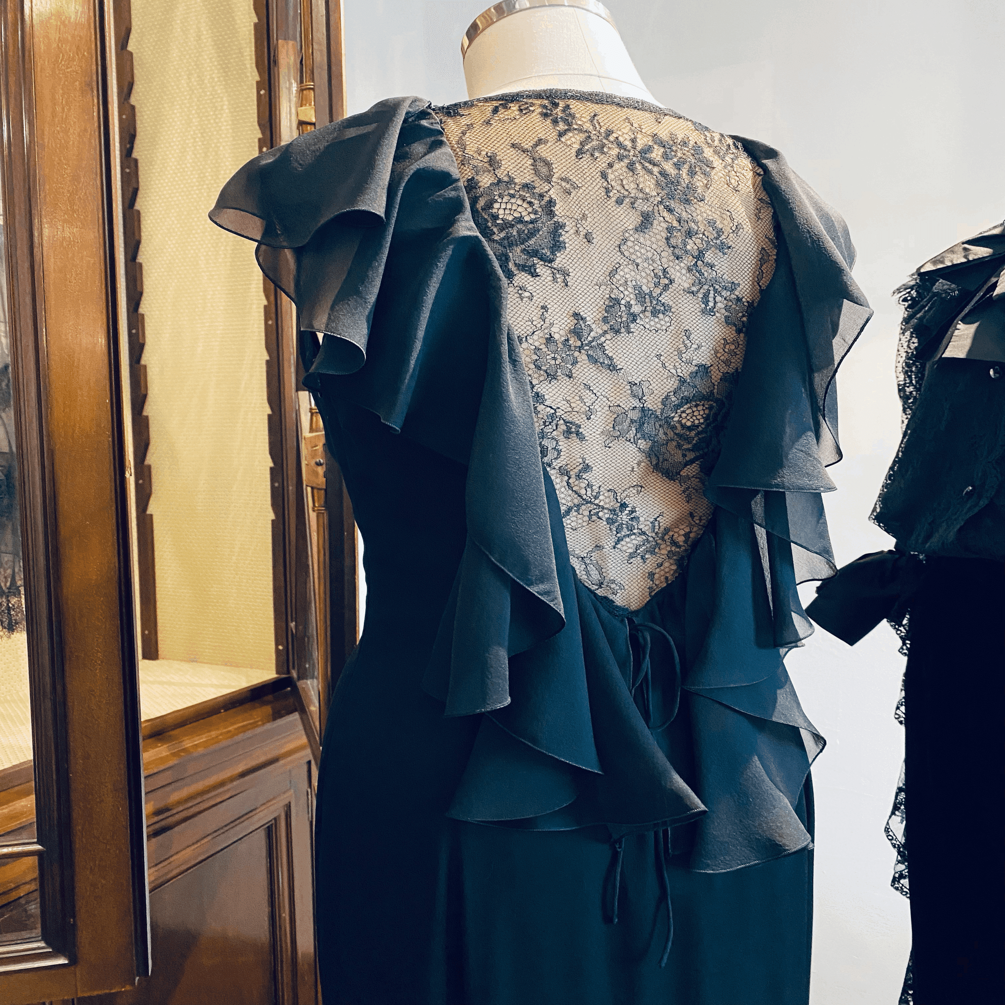 貴重なアーカイブが集結！ 「ヴァレンティノ ヴィンテージ」｜Lulu's