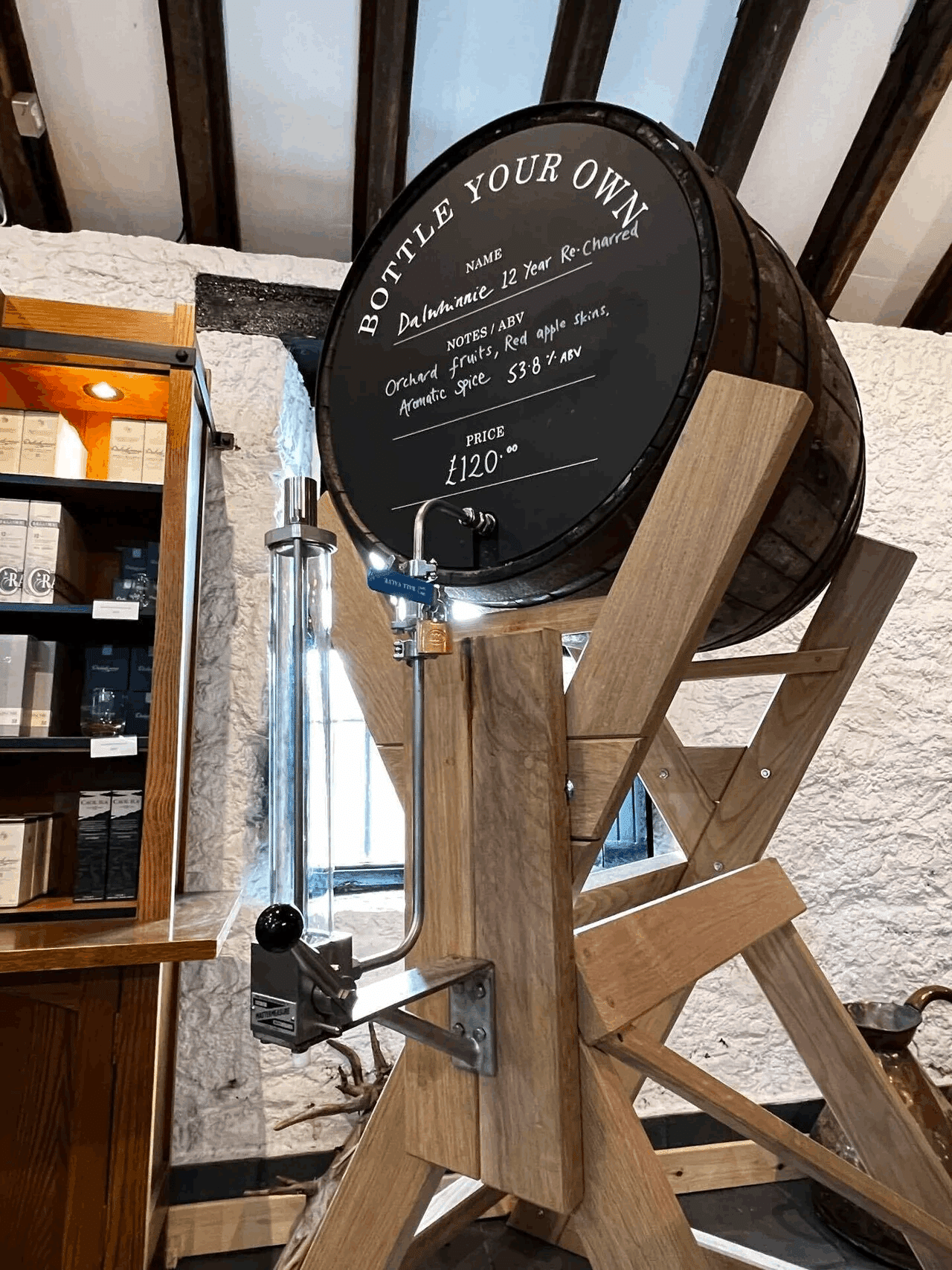 DEANSTON ウイスキー ハンドフィル 蒸溜所を訪問しないと買えない特別 DEANSTON ウイスキー ハンドフィル 蒸溜所を訪問しないと買えない特別