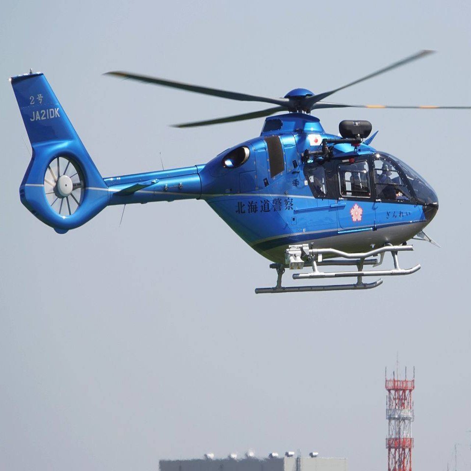 傾くヘリコプター その１ やぶ悟空 Note