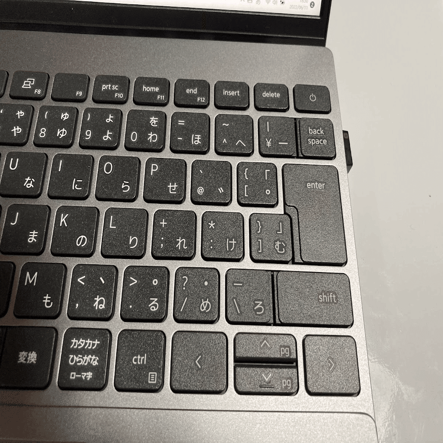 新しいパソコンのキーボード（Dell Vostro 5320）｜ともかつのノート