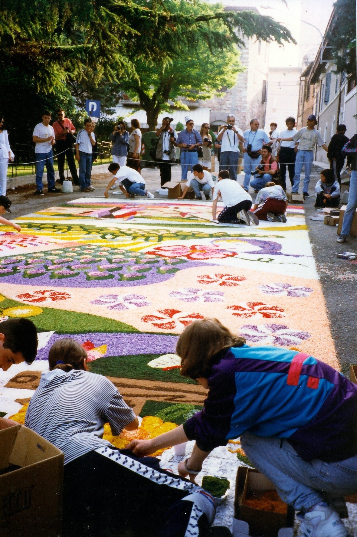 イタリア フィレンツェ花祭り 3/8はFest della Donna