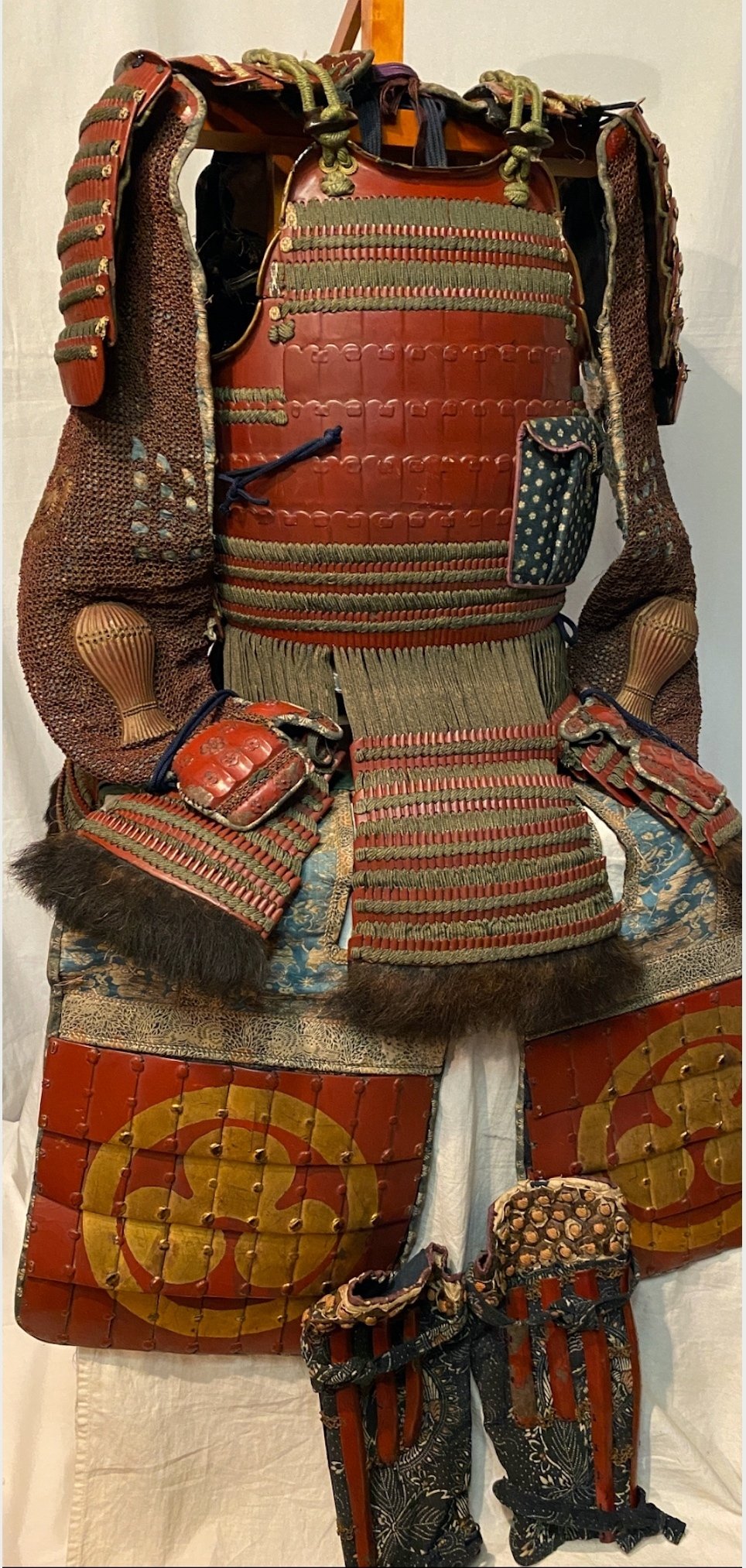 甲冑に近づいてみた」-カブトの舞台裏 『甲冑の解剖術』より-伝・真田