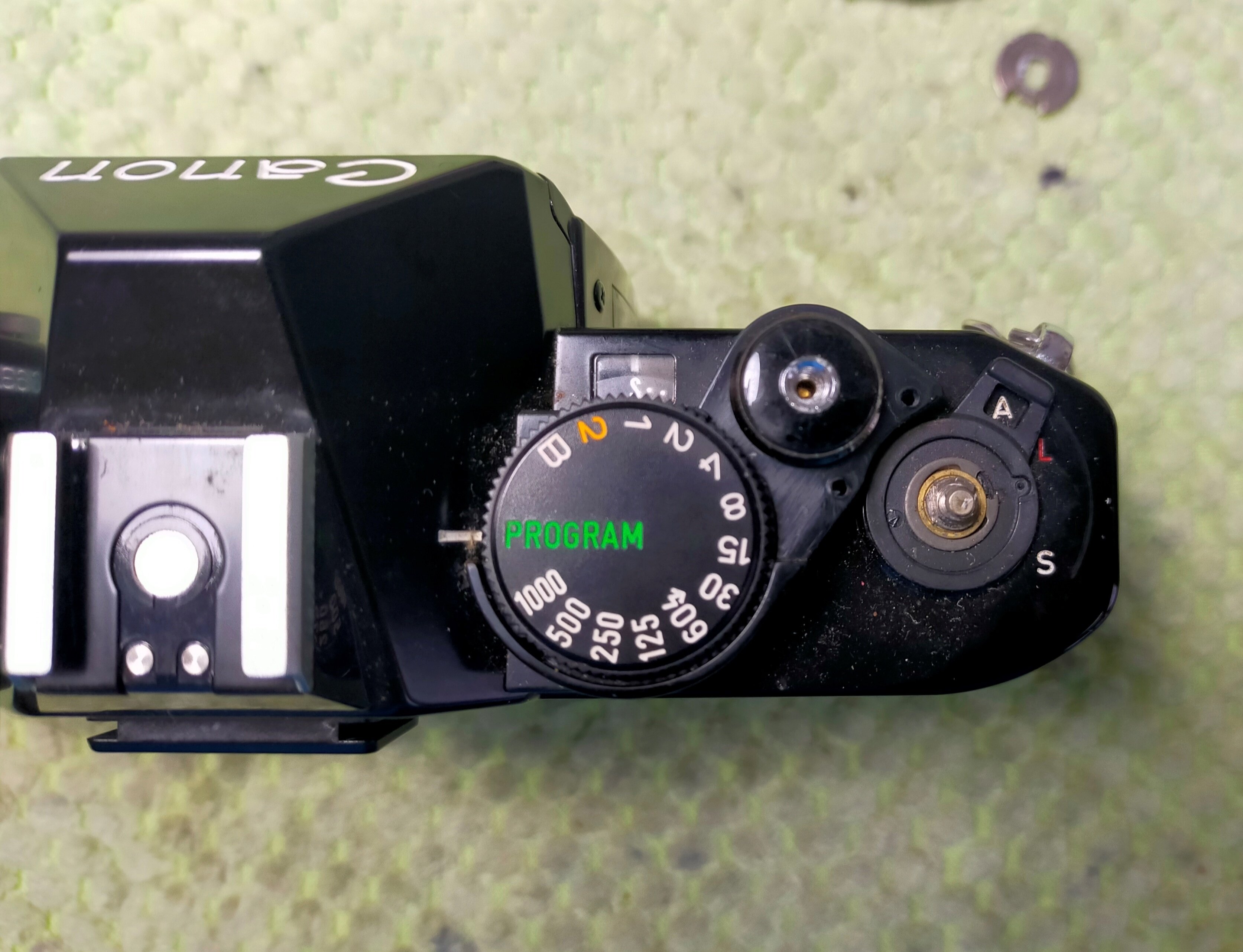 Canon AE-1 PROGRAMの分解|フィルムカメラ修理のアクアカメラ Canon AE-1 PROGRAMの分解|フィルムカメラ修理のアクアカメラ