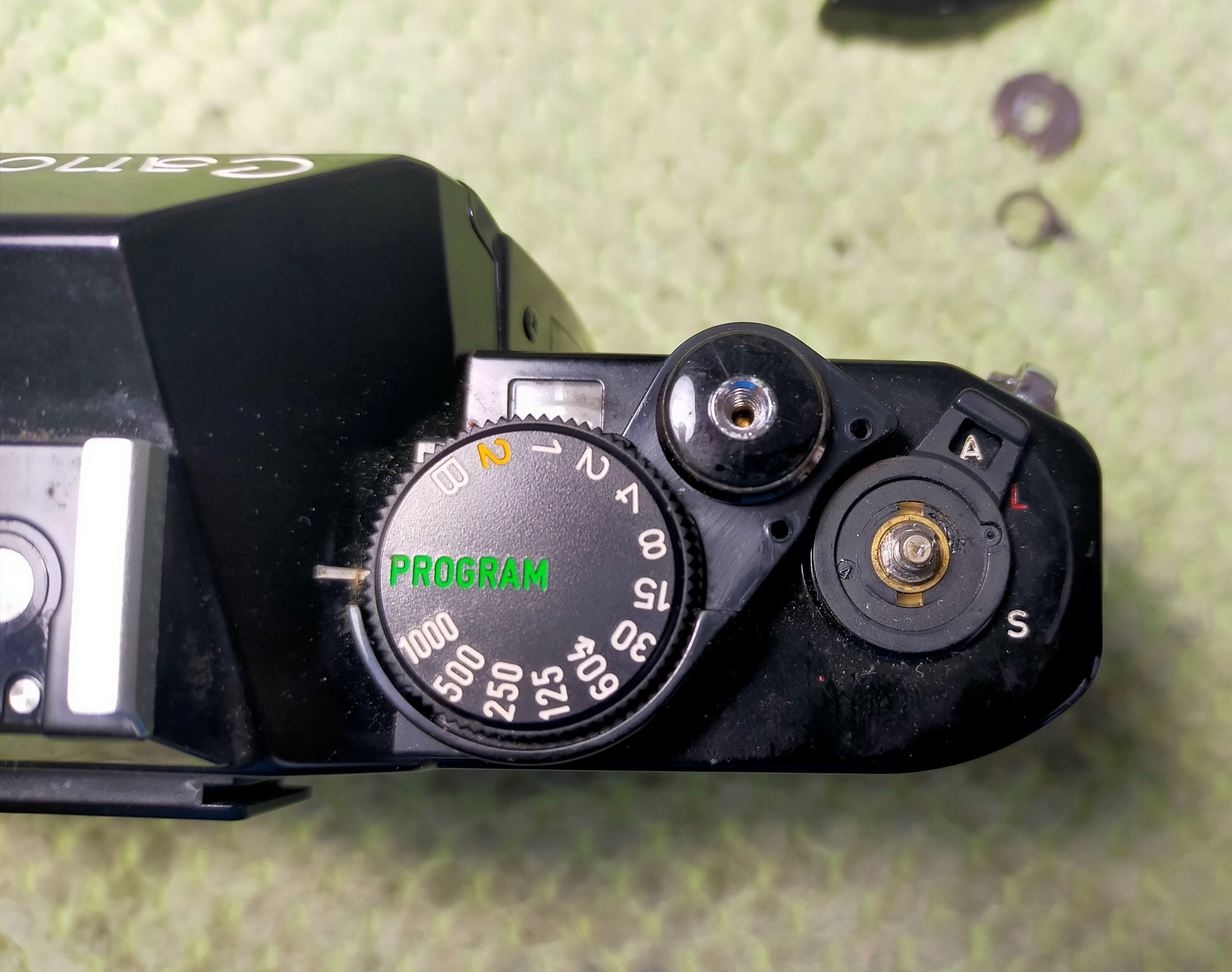 Canon AE-1 PROGRAMの分解|フィルムカメラ修理のアクアカメラ Canon AE-1 PROGRAMの分解|フィルムカメラ修理のアクアカメラ