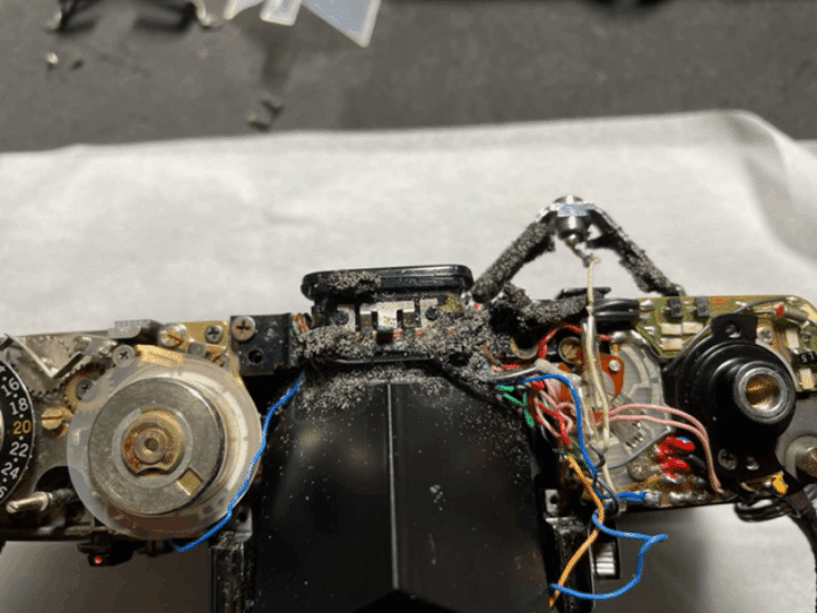 【試写済み】OLYMPUS オリンパス OM-2 整備、モルト張替え済み 経年劣化はありますがまだまだ現役です。