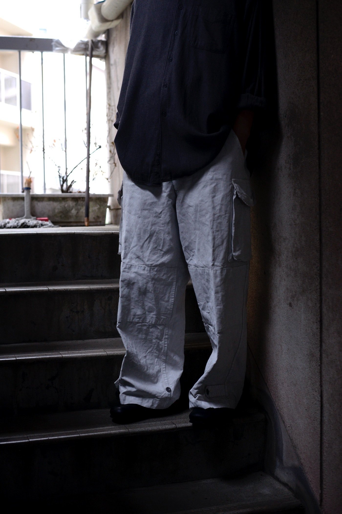 パンツ outil for nariwai PAINT LINEN m-47 OUTILの描く白。｜takuro yamashita