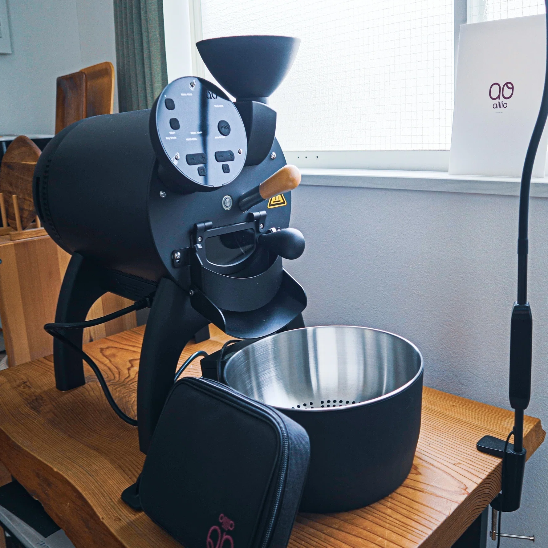 コーヒー未経験の僕が家庭用では最高級の焙煎機を買った話。｜長根 雄 
