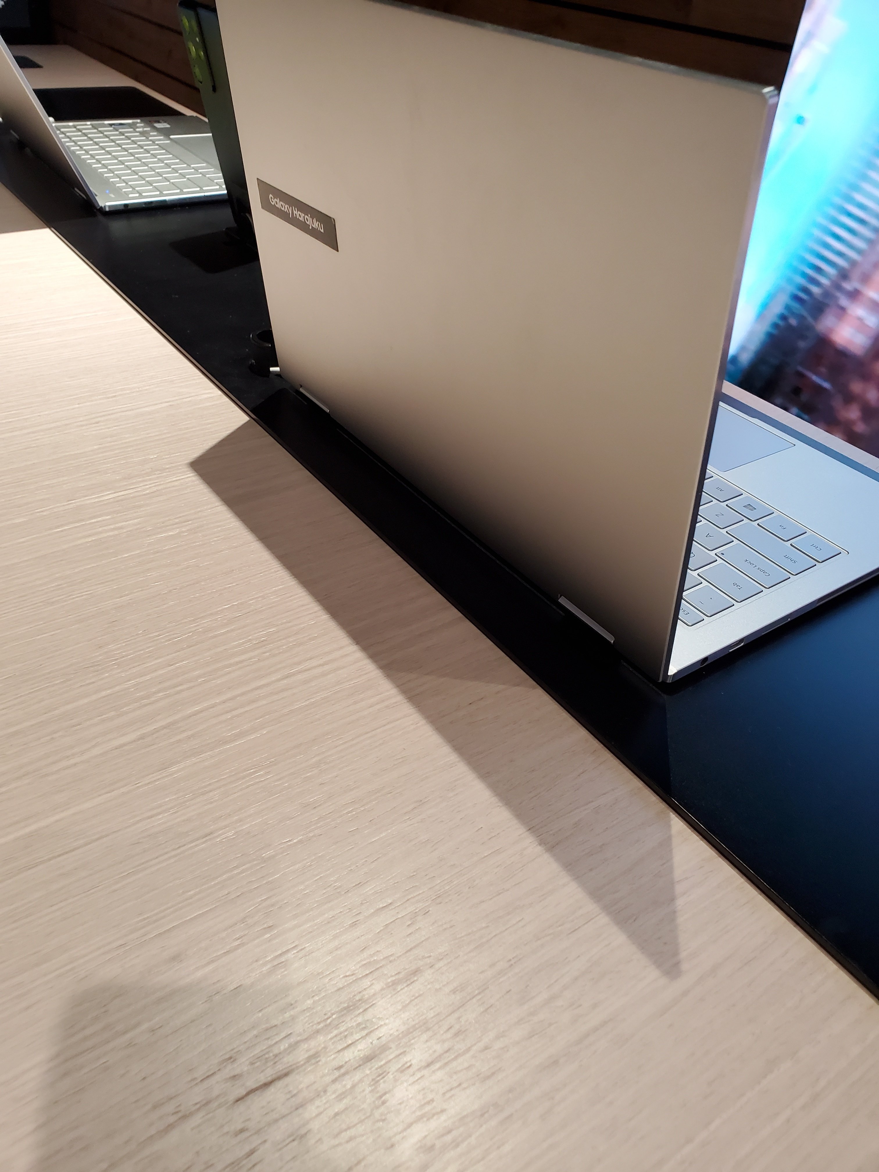 Samsungパソコン Samsung 21.5