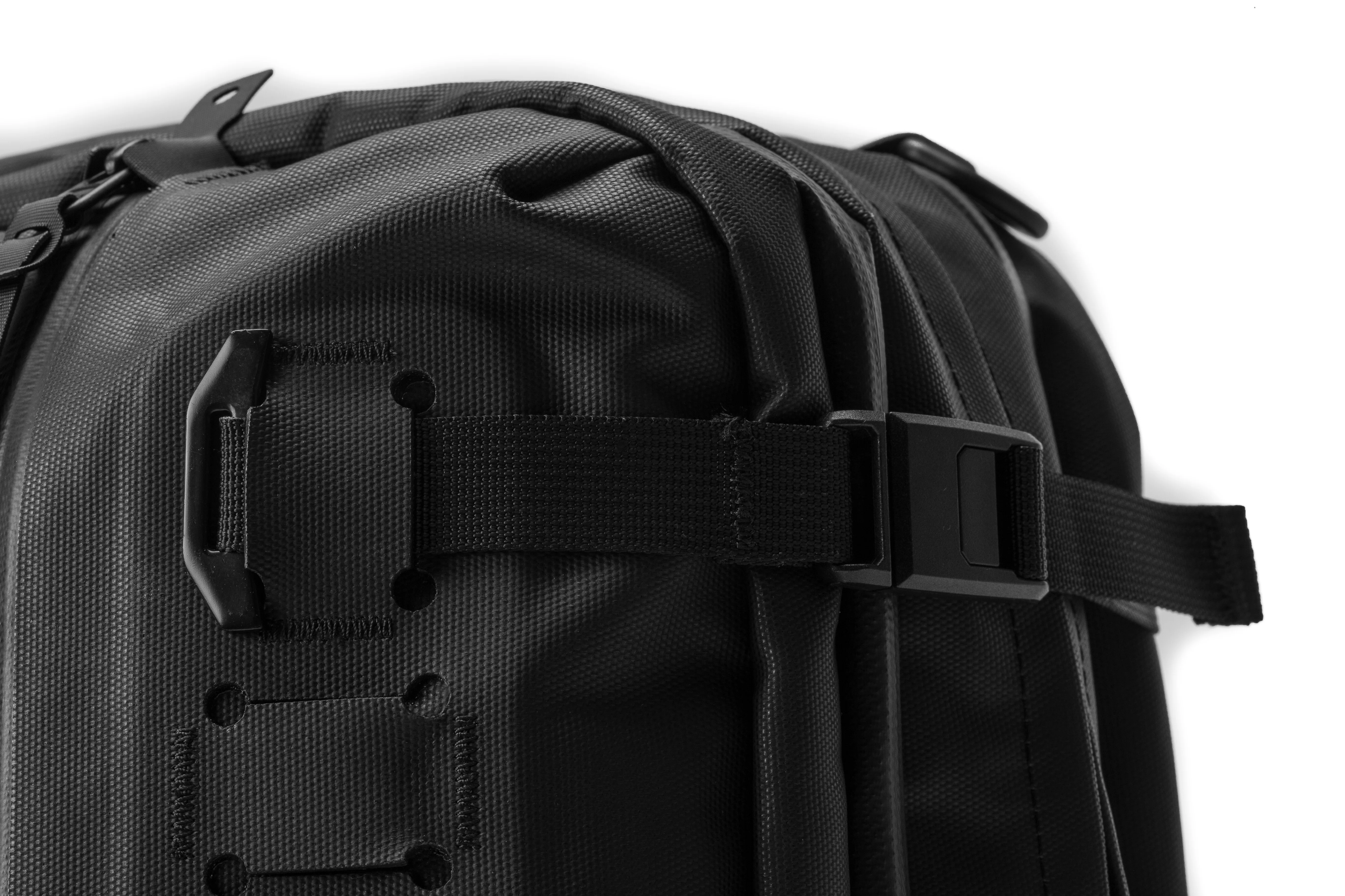 3WAYバッグの理想形 BLACKEMBER FORGEを11ヶ月紹介しなかったワケ