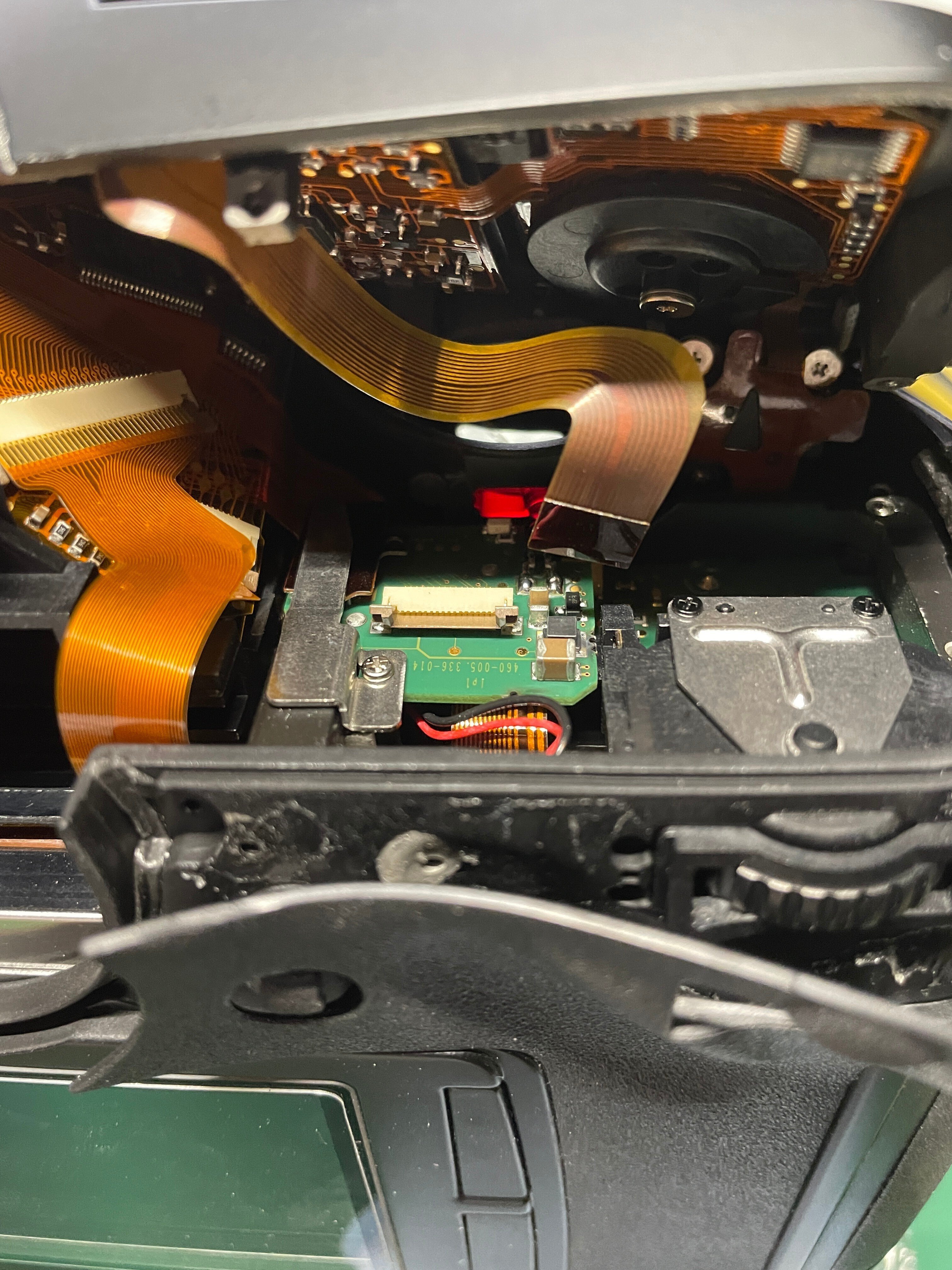 Leica S 006 CCDセンサーカバーガラス交換(失敗後カメラ文鎮化 Leica S 006 CCDセンサーカバーガラス交換(失敗後カメラ文鎮化