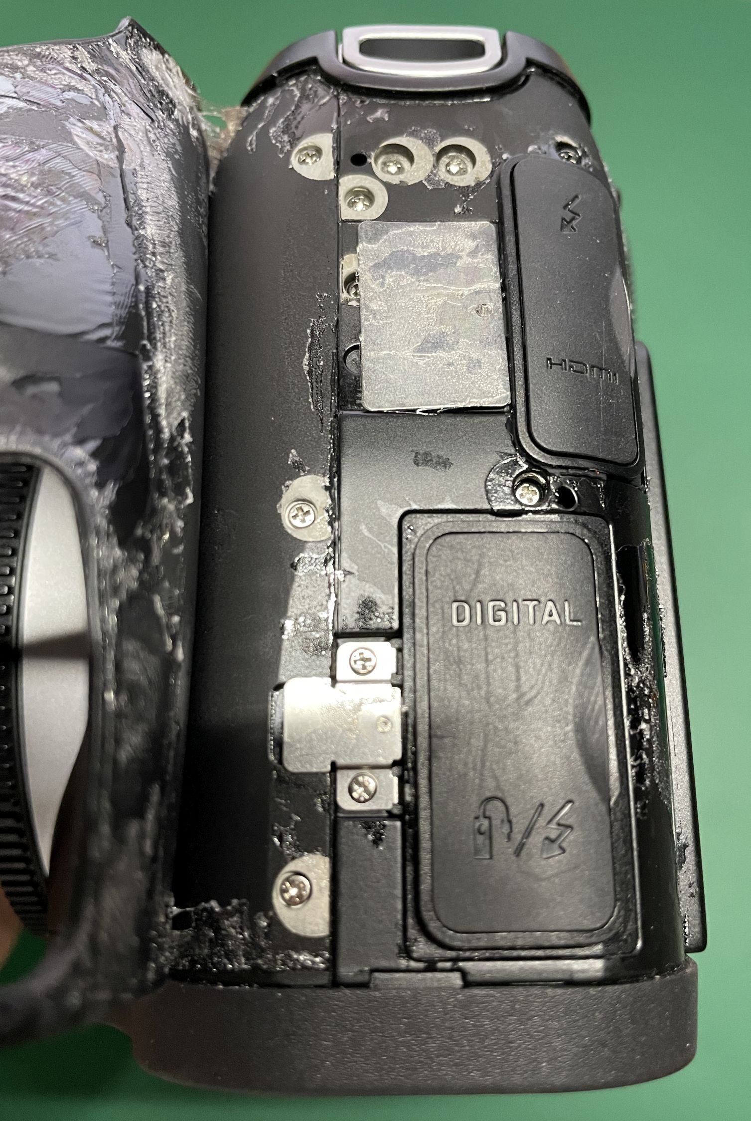 Leica S 006 CCDセンサーカバーガラス交換(失敗後カメラ文鎮化 Leica S 006 CCDセンサーカバーガラス交換(失敗後カメラ文鎮化